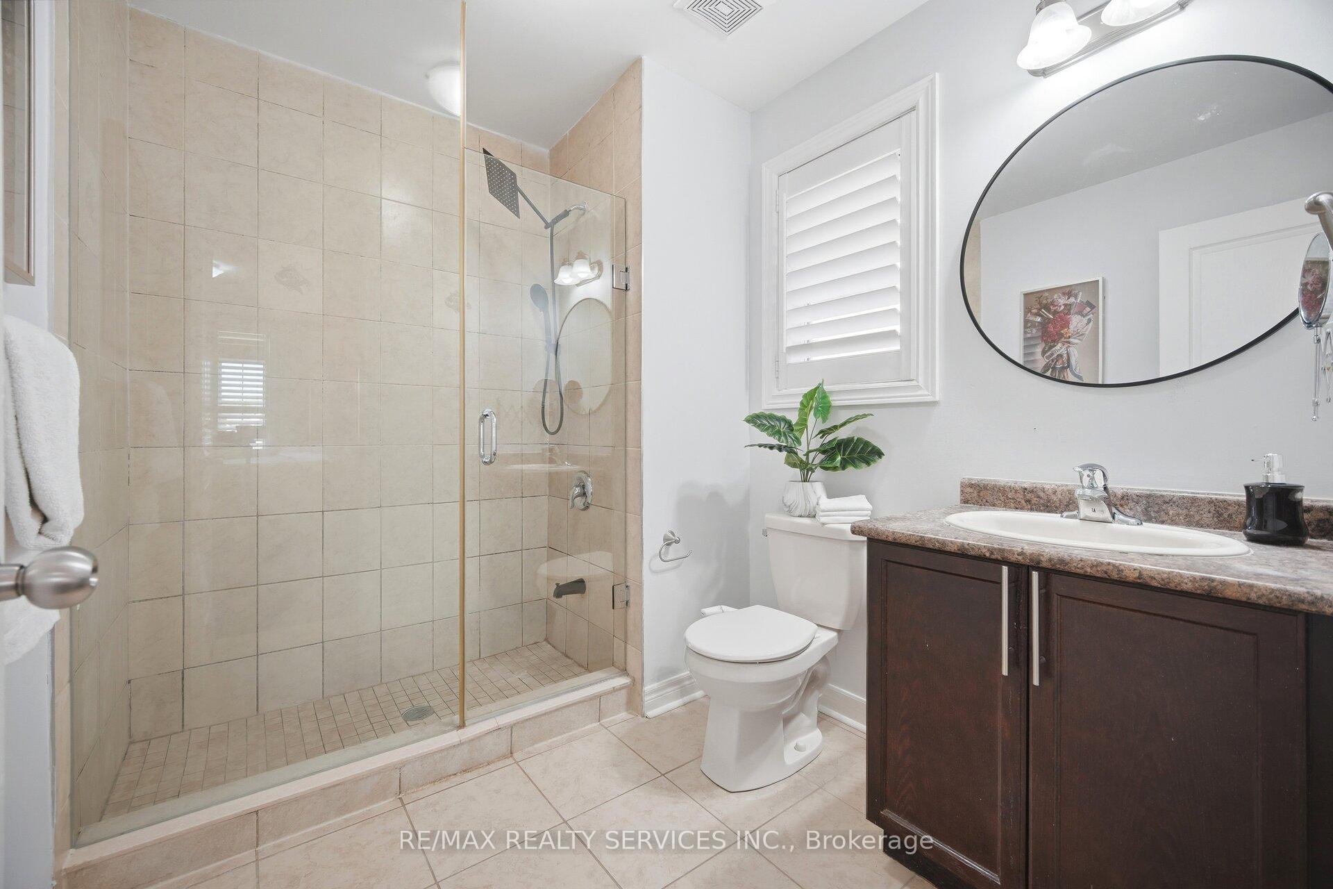 Photo 23 of 6 Snapdragon Square, Brampton, Bram East — HOMEH