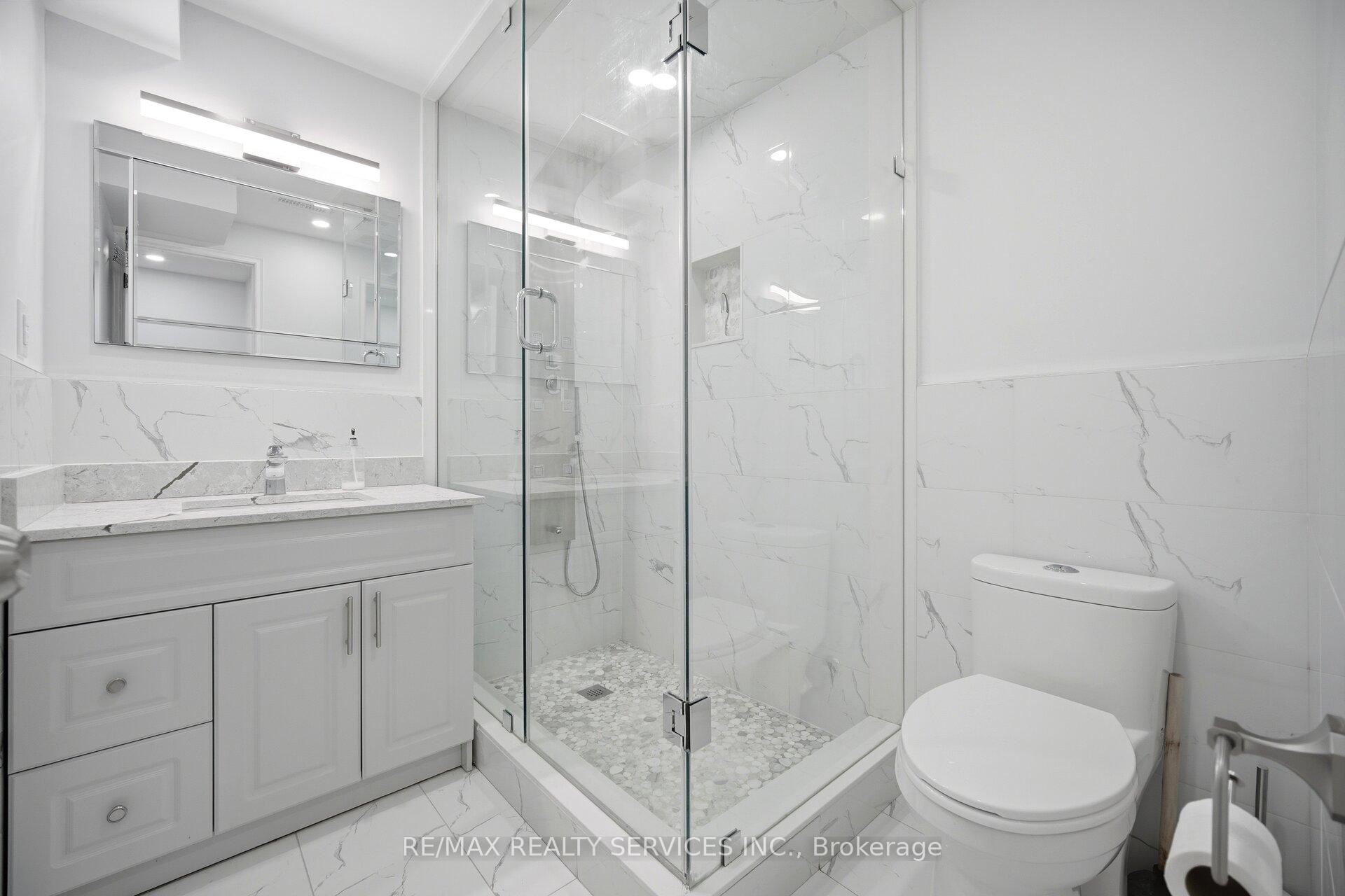 Photo 40 of 6 Snapdragon Square, Brampton, Bram East — HOMEH