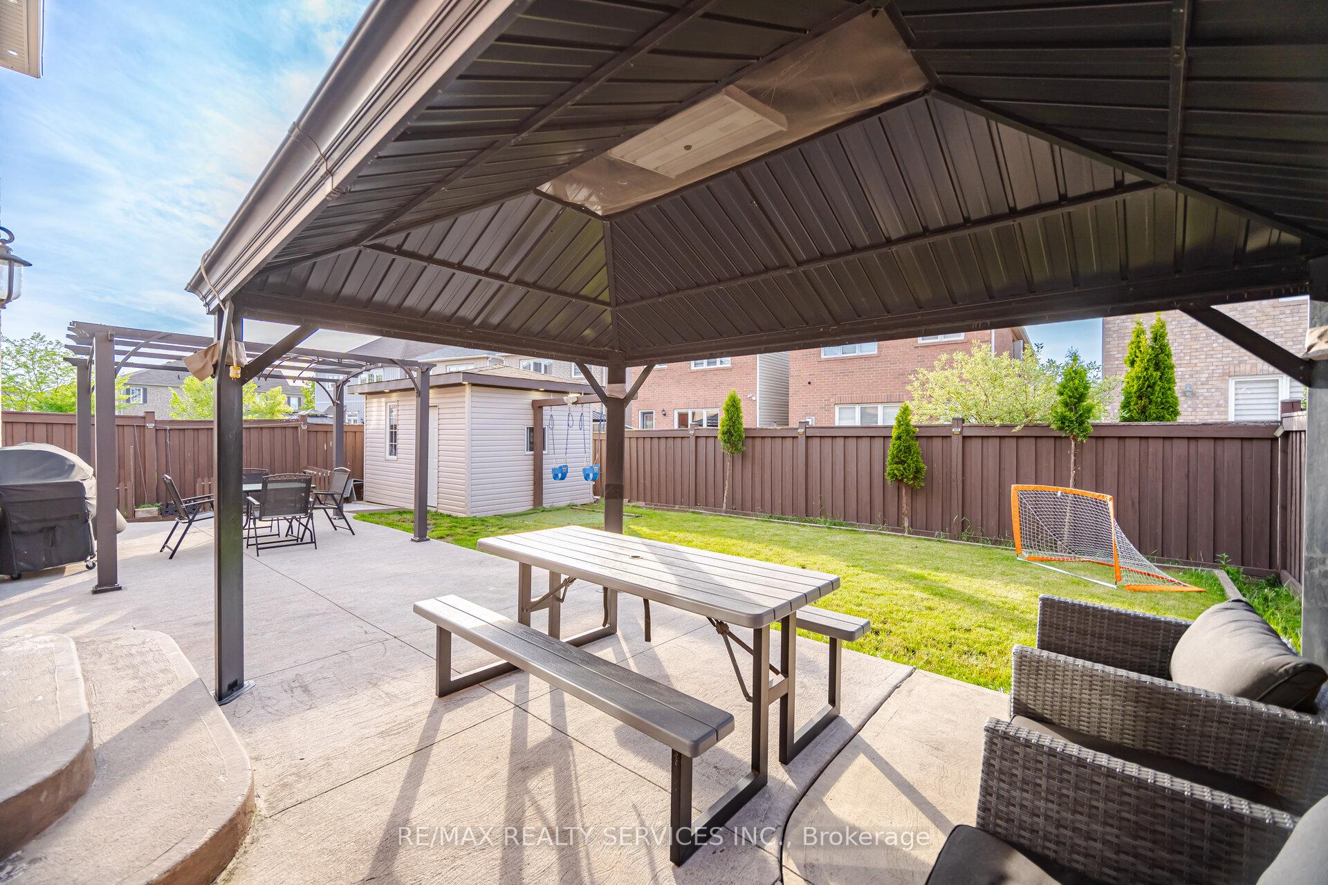 Photo 42 of 6 Snapdragon Square, Brampton, Bram East — HOMEH