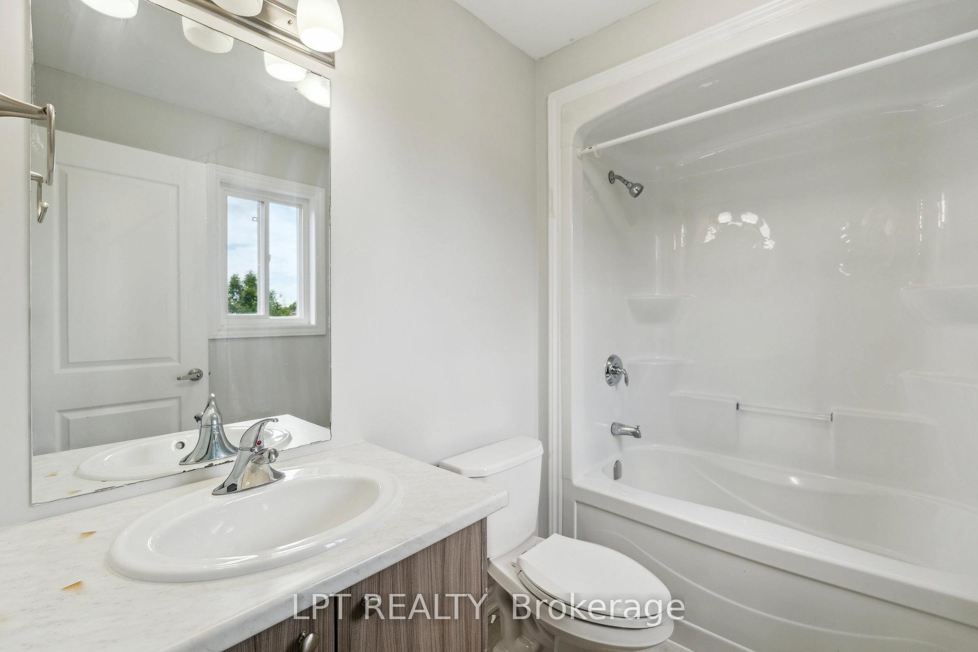 Photo 17 of 217 Louise Street, Welland, Lincoln/Crowland — HOMEH