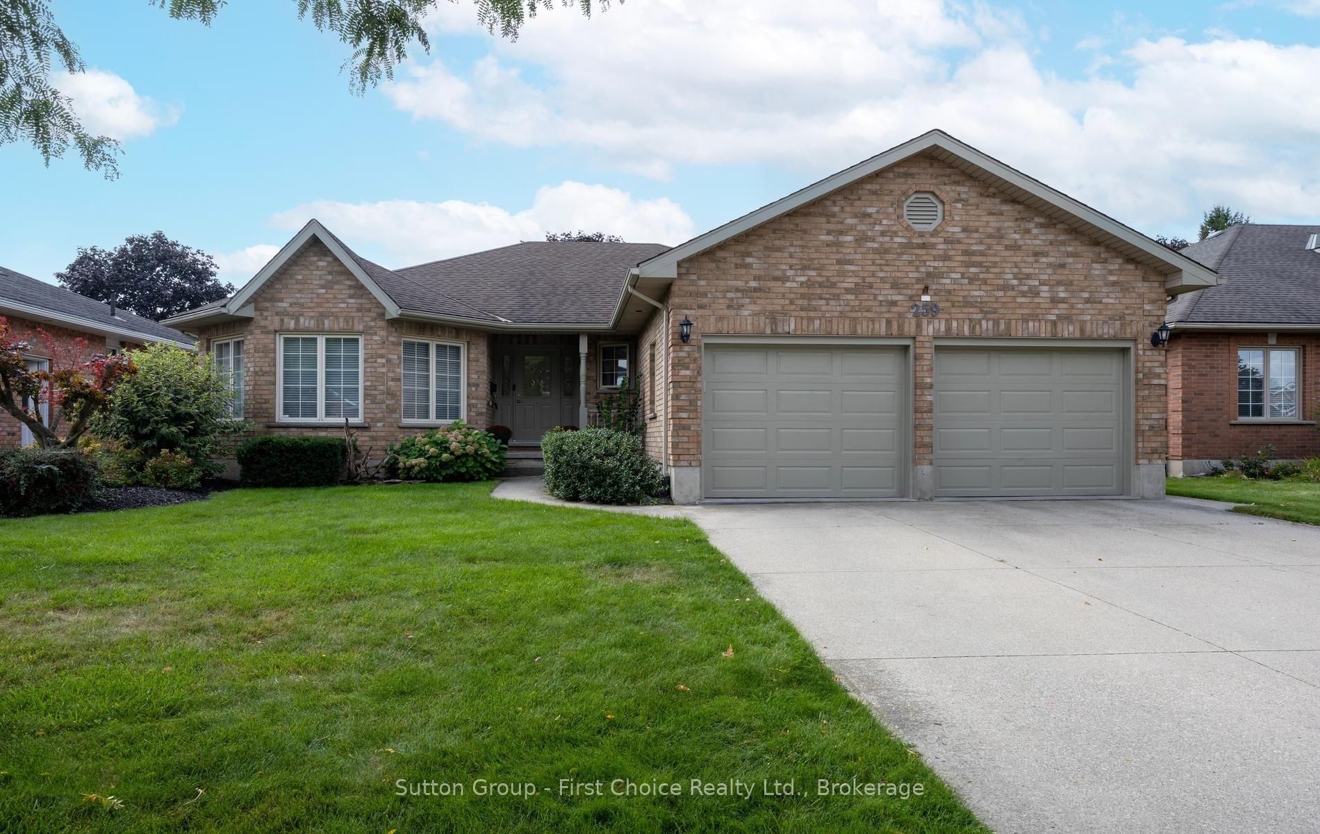 Photo 2 of 259 Briarhill Drive, Stratford — HOMEH
