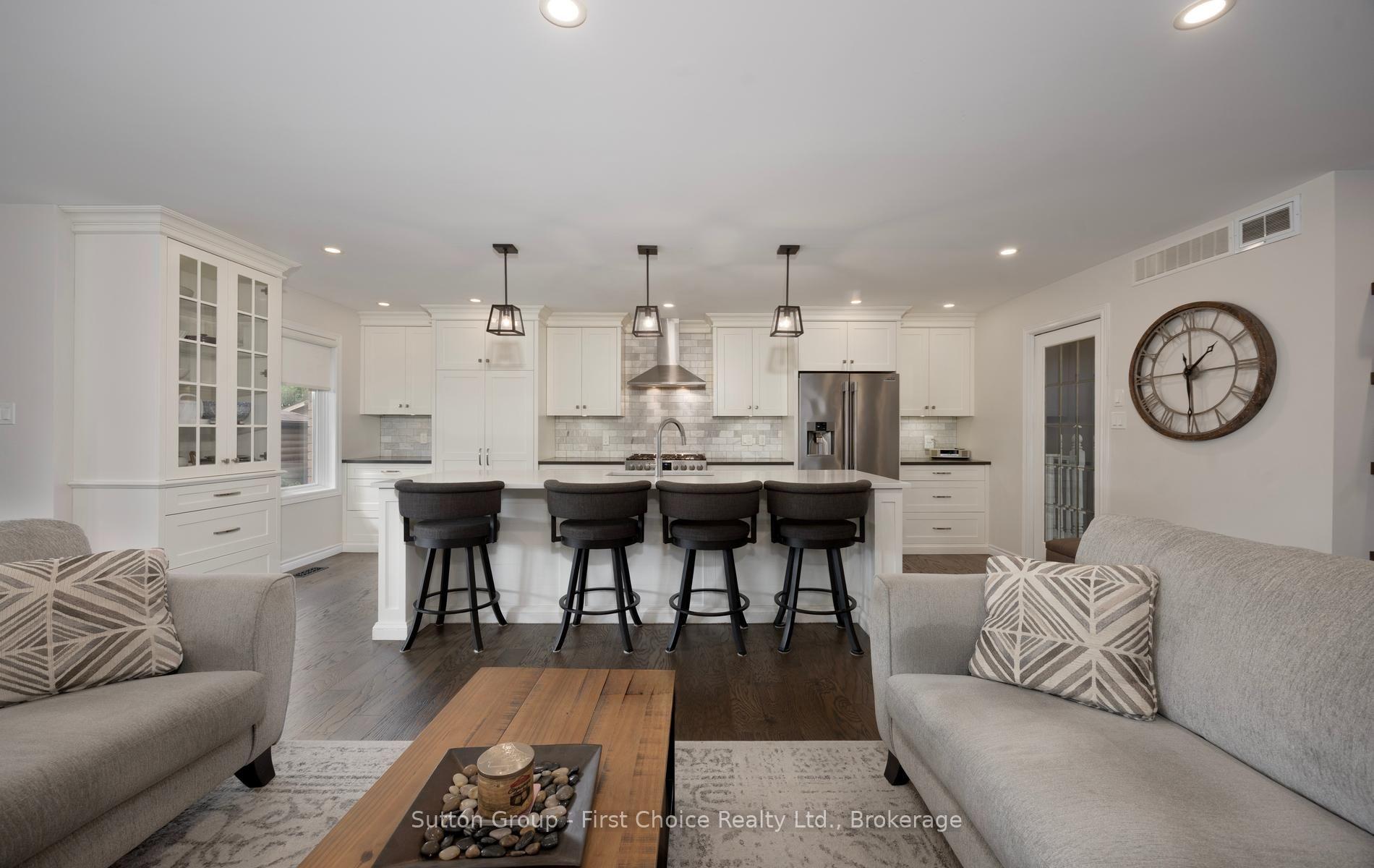 Photo 8 of 259 Briarhill Drive, Stratford — HOMEH