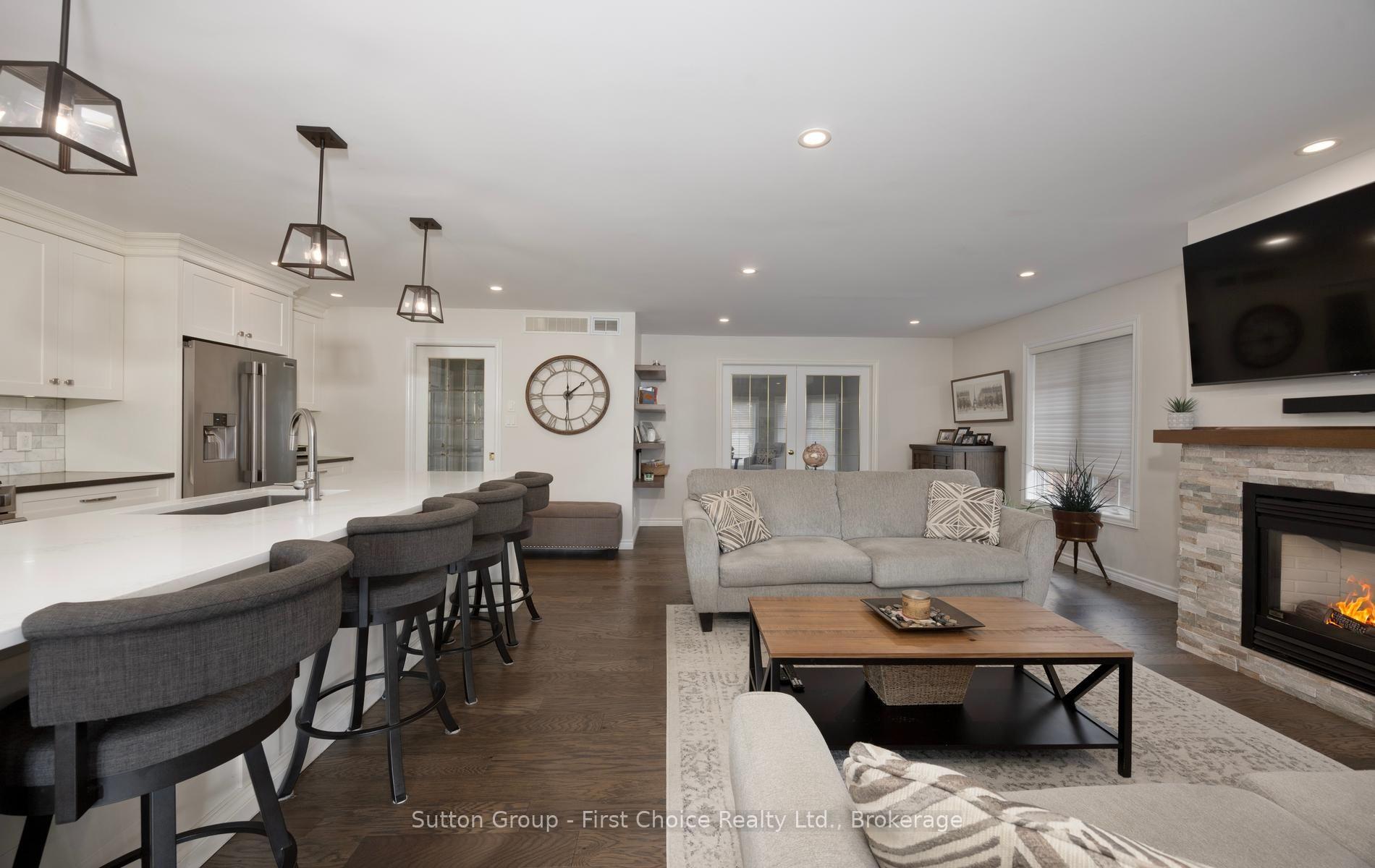Photo 11 of 259 Briarhill Drive, Stratford — HOMEH