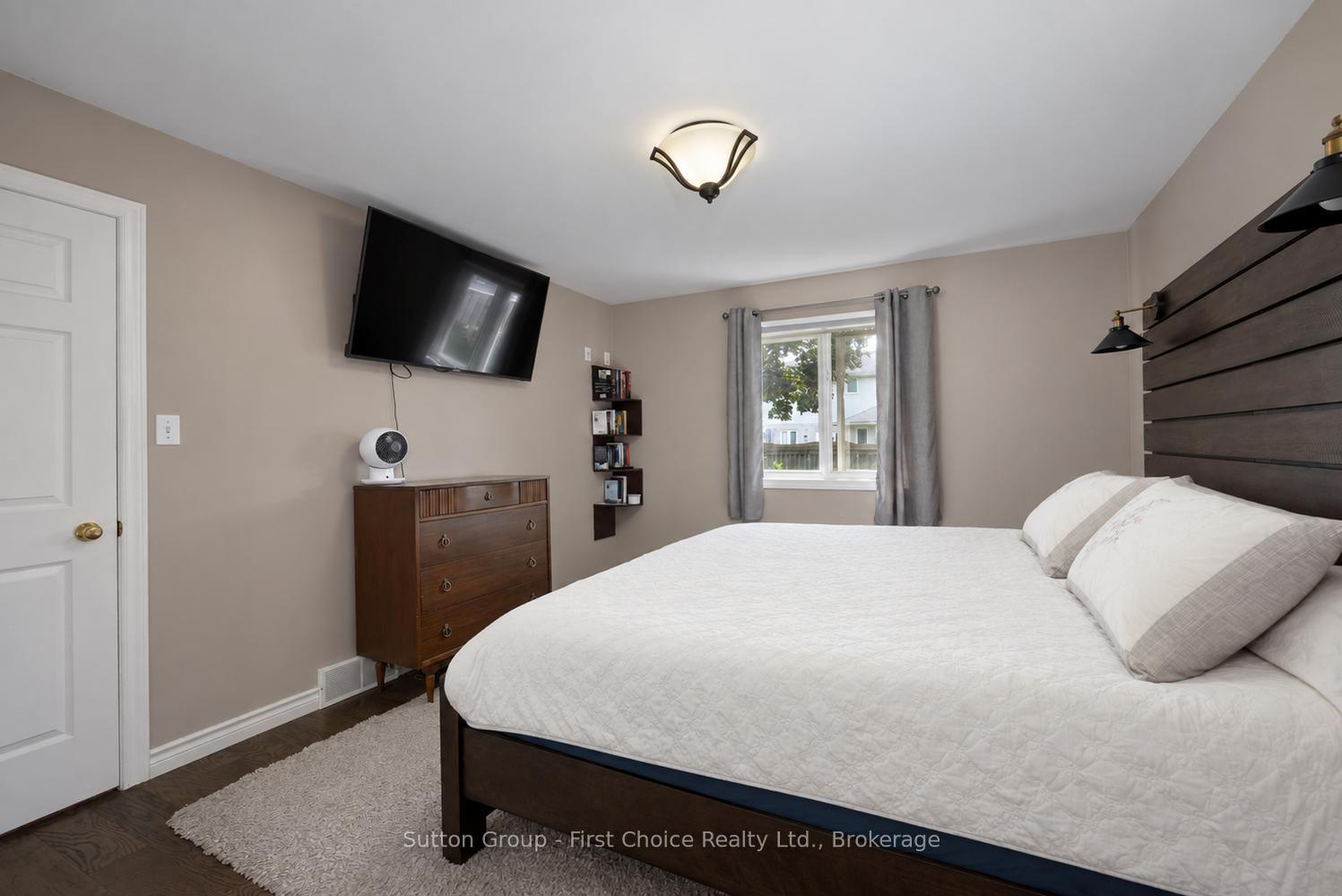 Photo 21 of 259 Briarhill Drive, Stratford — HOMEH