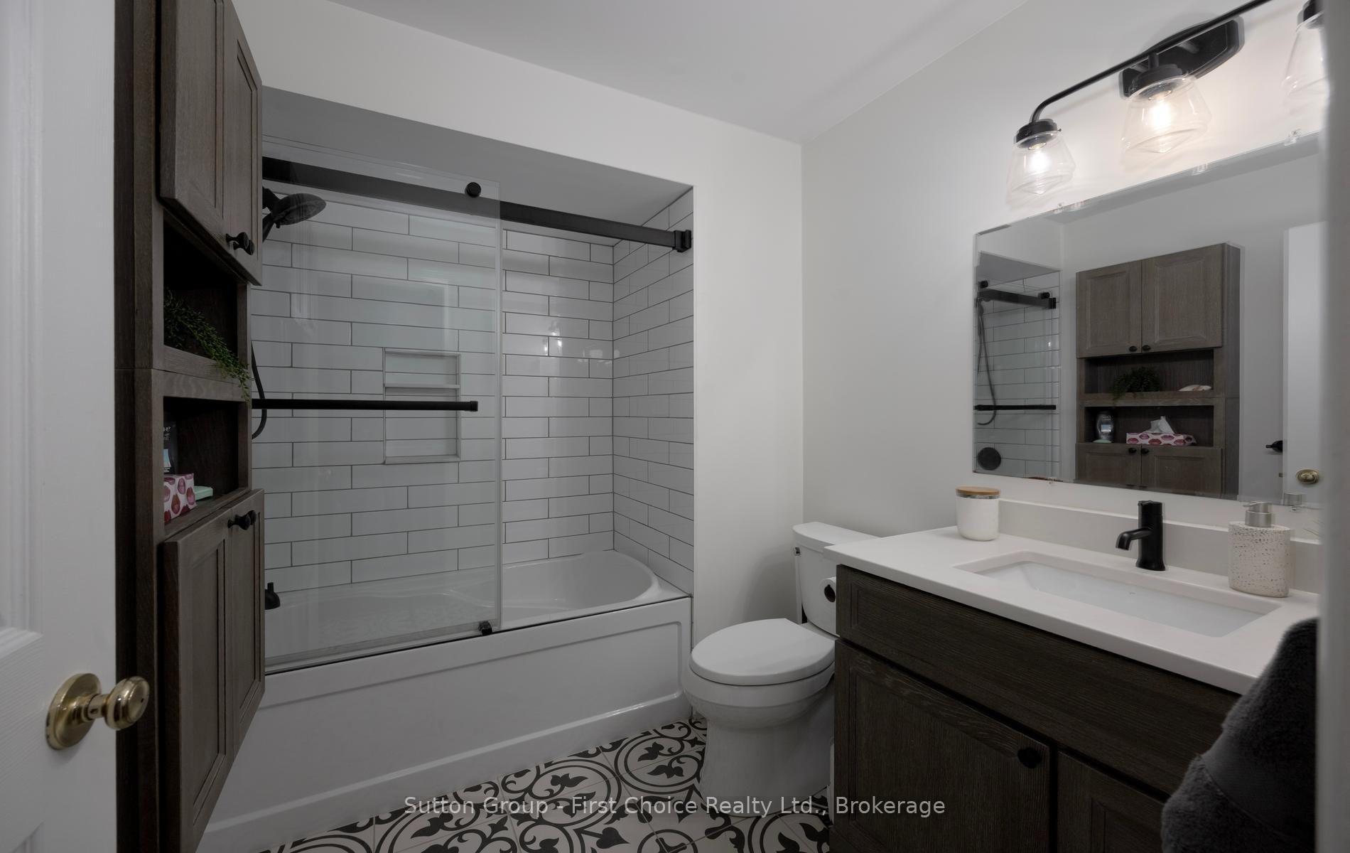 Photo 25 of 259 Briarhill Drive, Stratford — HOMEH