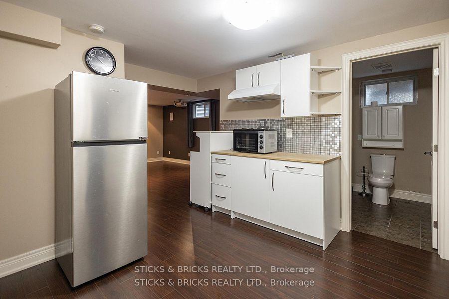 Photo 26 of 6415 Christopher Crescent, Niagara Falls, Forestview — HOMEH
