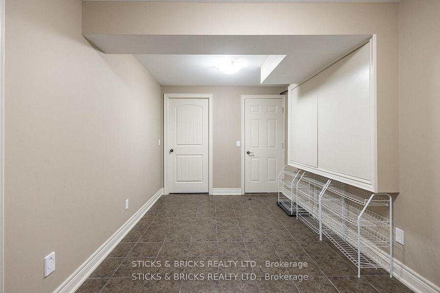 Photo 27 of 6415 Christopher Crescent, Niagara Falls, Forestview — HOMEH