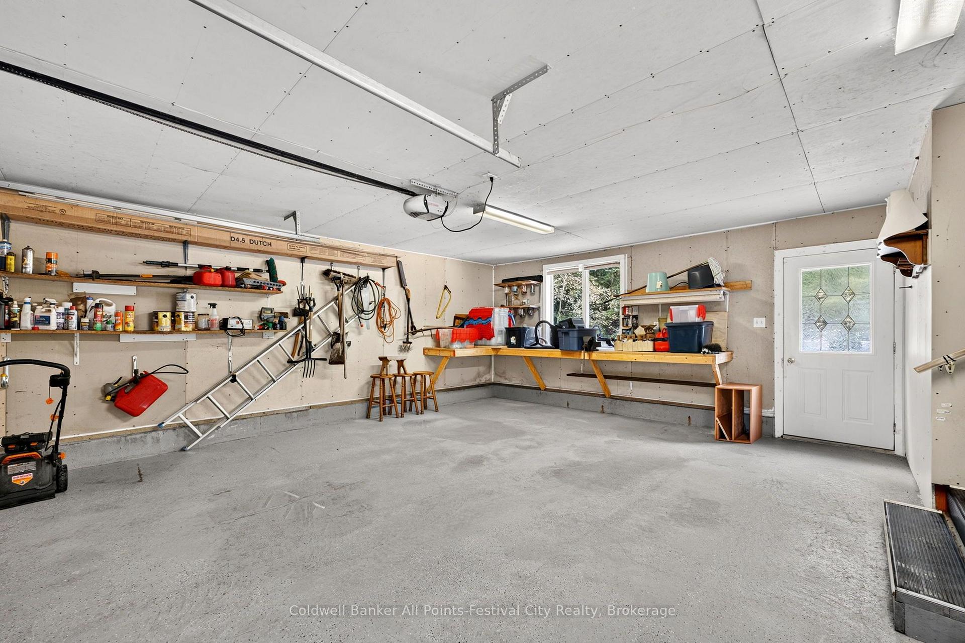 Photo 27 of 905 White Cedar Drive, Central Huron, Goderich — HOMEH