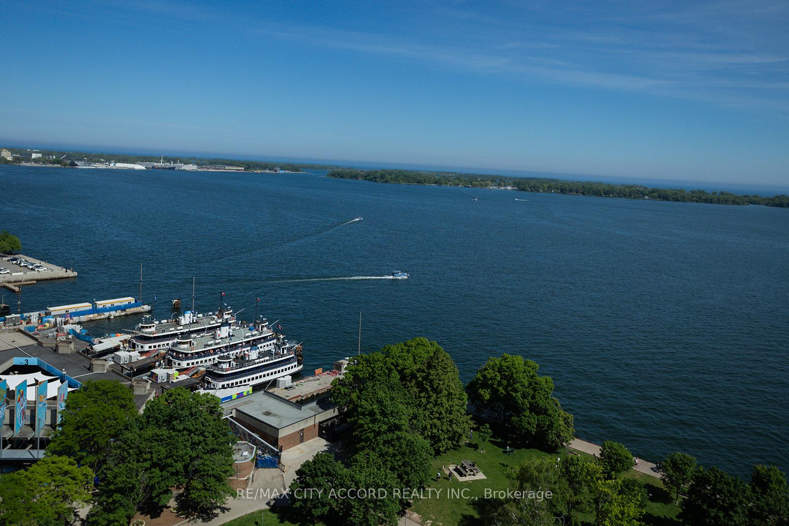 Photo 28 of Unit 2018, 33 Harbour Square, Toronto, Waterfront Communities — HOMEH