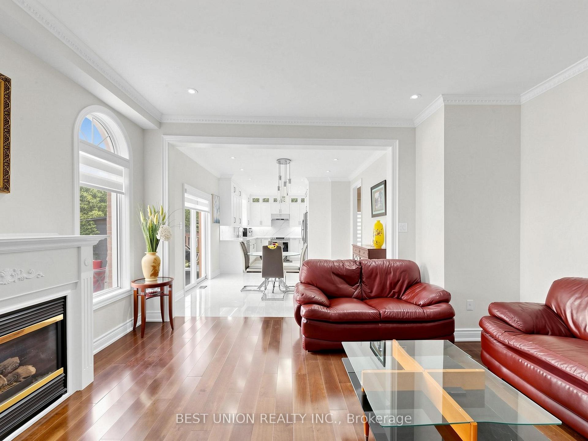 Photo 32 of 40 Gemini Crescent, Richmond Hill, Rouge Woods — HOMEH
