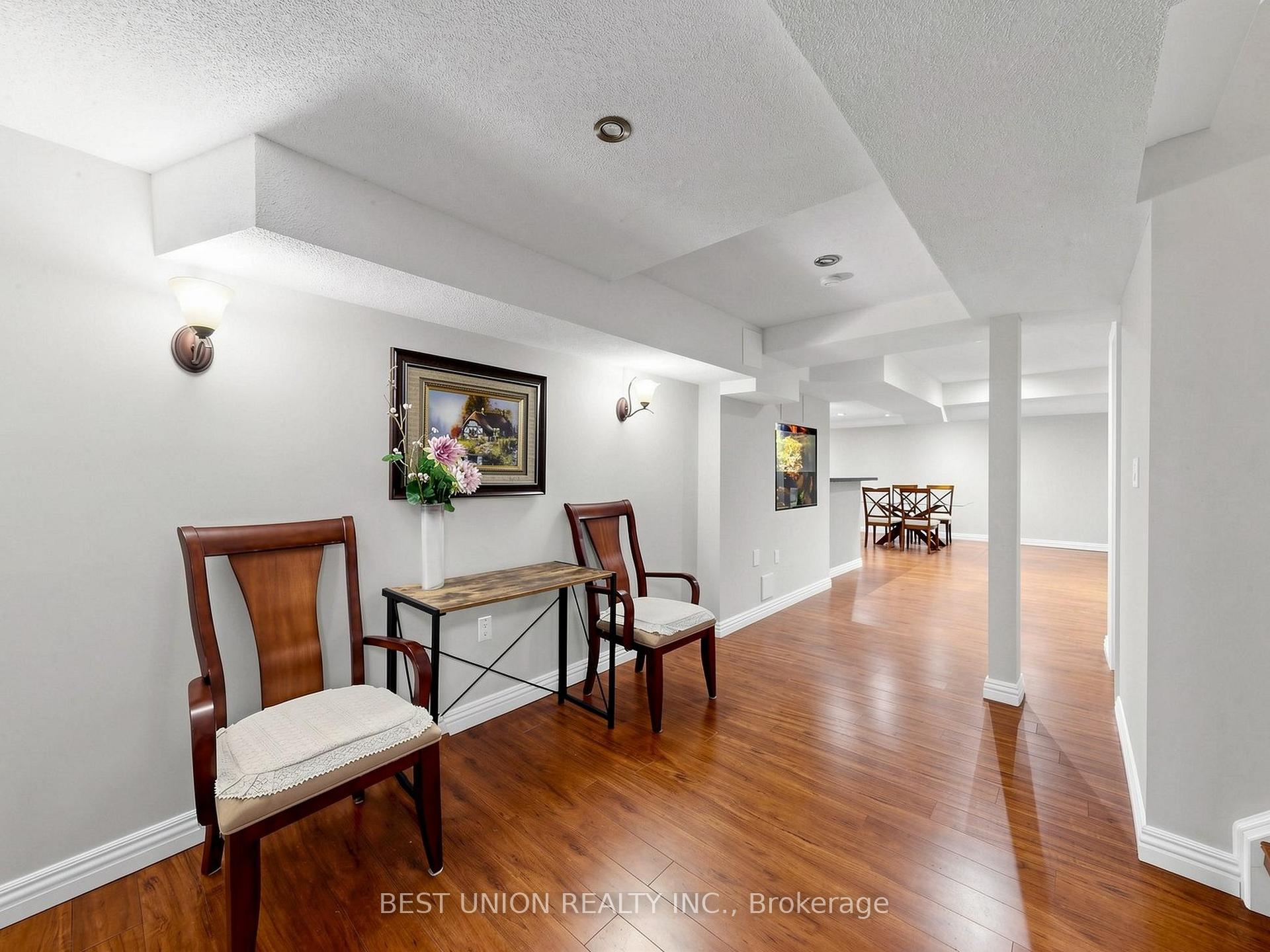 Photo 56 of 40 Gemini Crescent, Richmond Hill, Rouge Woods — HOMEH