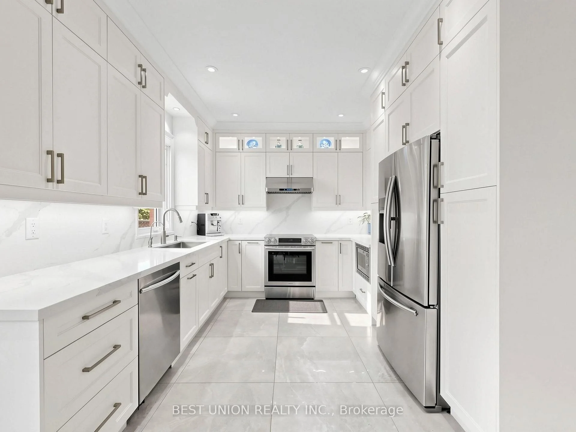 Photo 22 of 40 Gemini Crescent, Richmond Hill, Rouge Woods — HOMEH