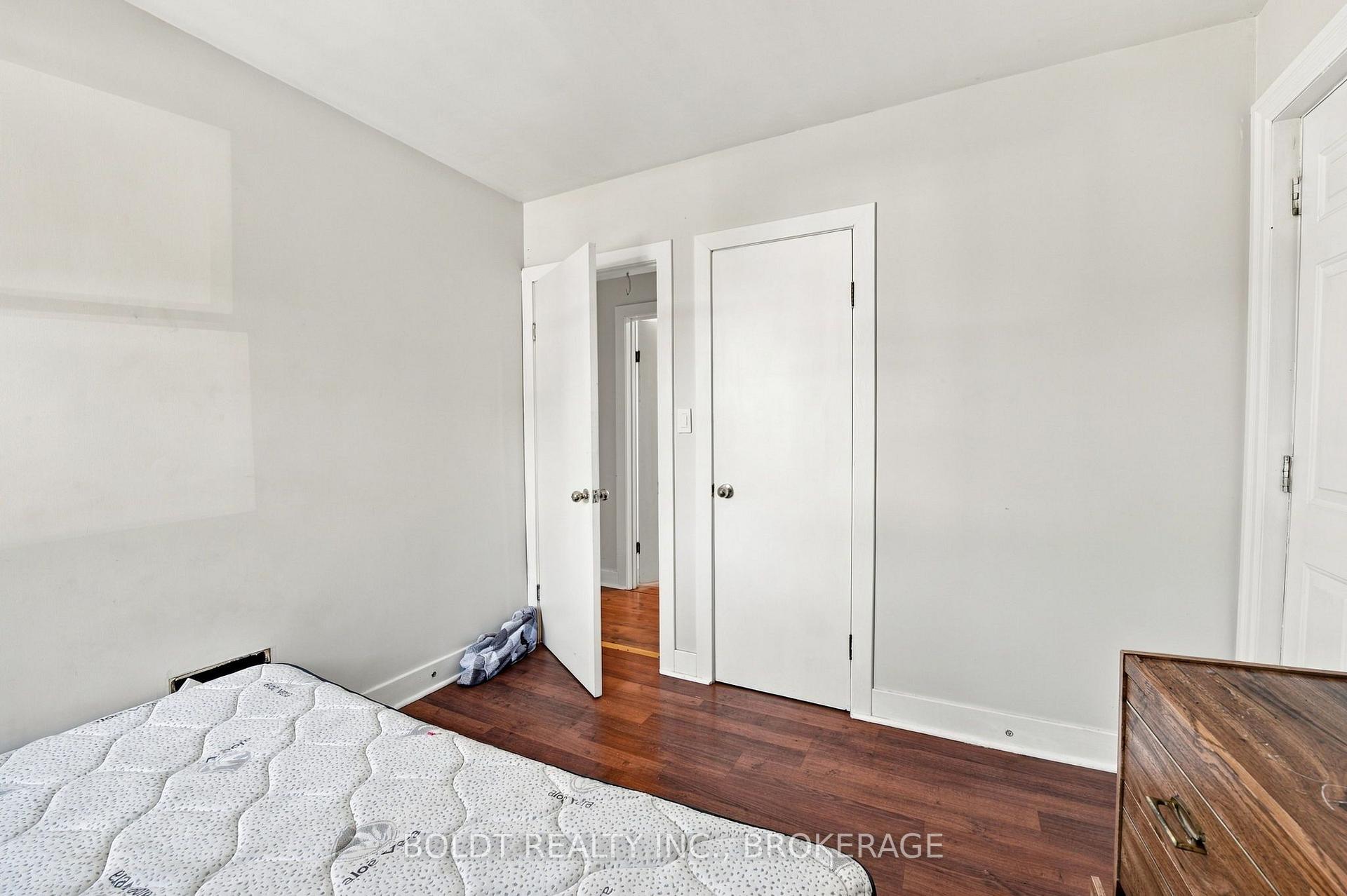 Photo 21 of Unit Upper, 403 Grantham Avenue, St. Catharines, Carlton/Bunting — HOMEH