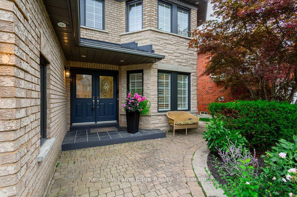 Photo 2 of 2084 Mckerlie Crescent, Burlington, Rose — HOMEH