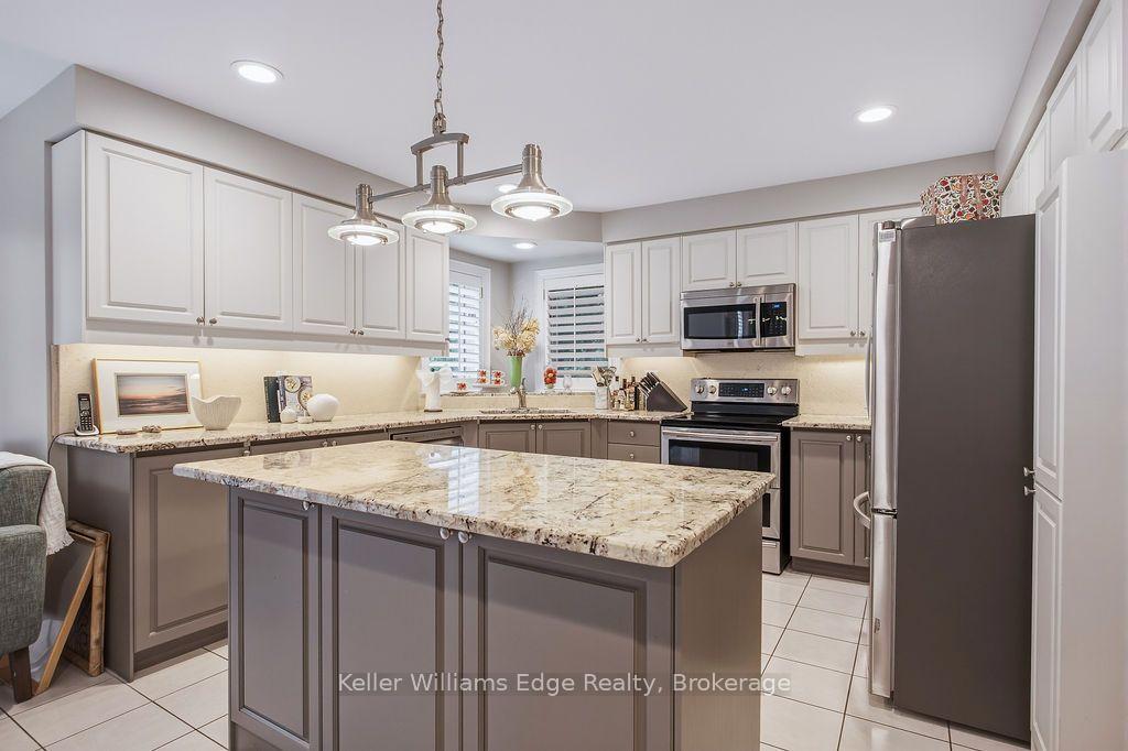 Photo 12 of 2084 Mckerlie Crescent, Burlington, Rose — HOMEH