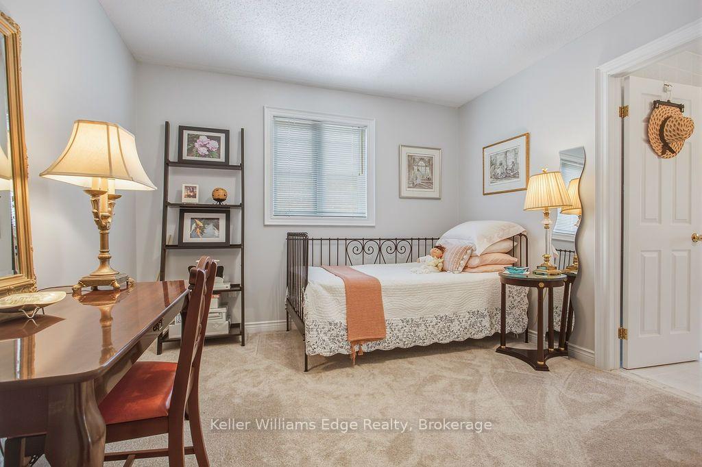 Photo 32 of 2084 Mckerlie Crescent, Burlington, Rose — HOMEH