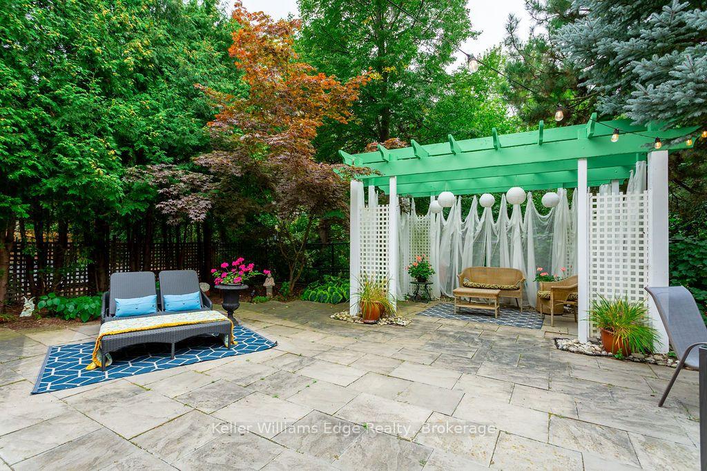 Photo 48 of 2084 Mckerlie Crescent, Burlington, Rose — HOMEH