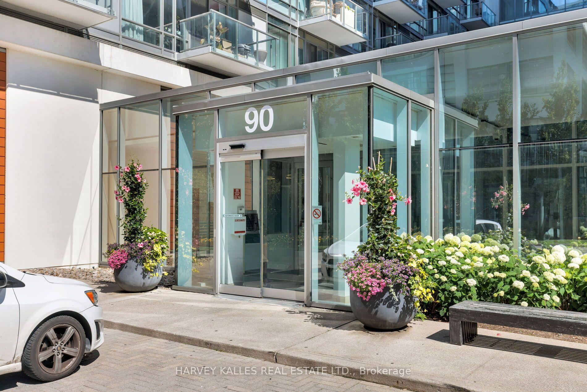 Photo 7 of Unit 1206, 90 Stadium Road, Toronto, Niagara — HOMEH
