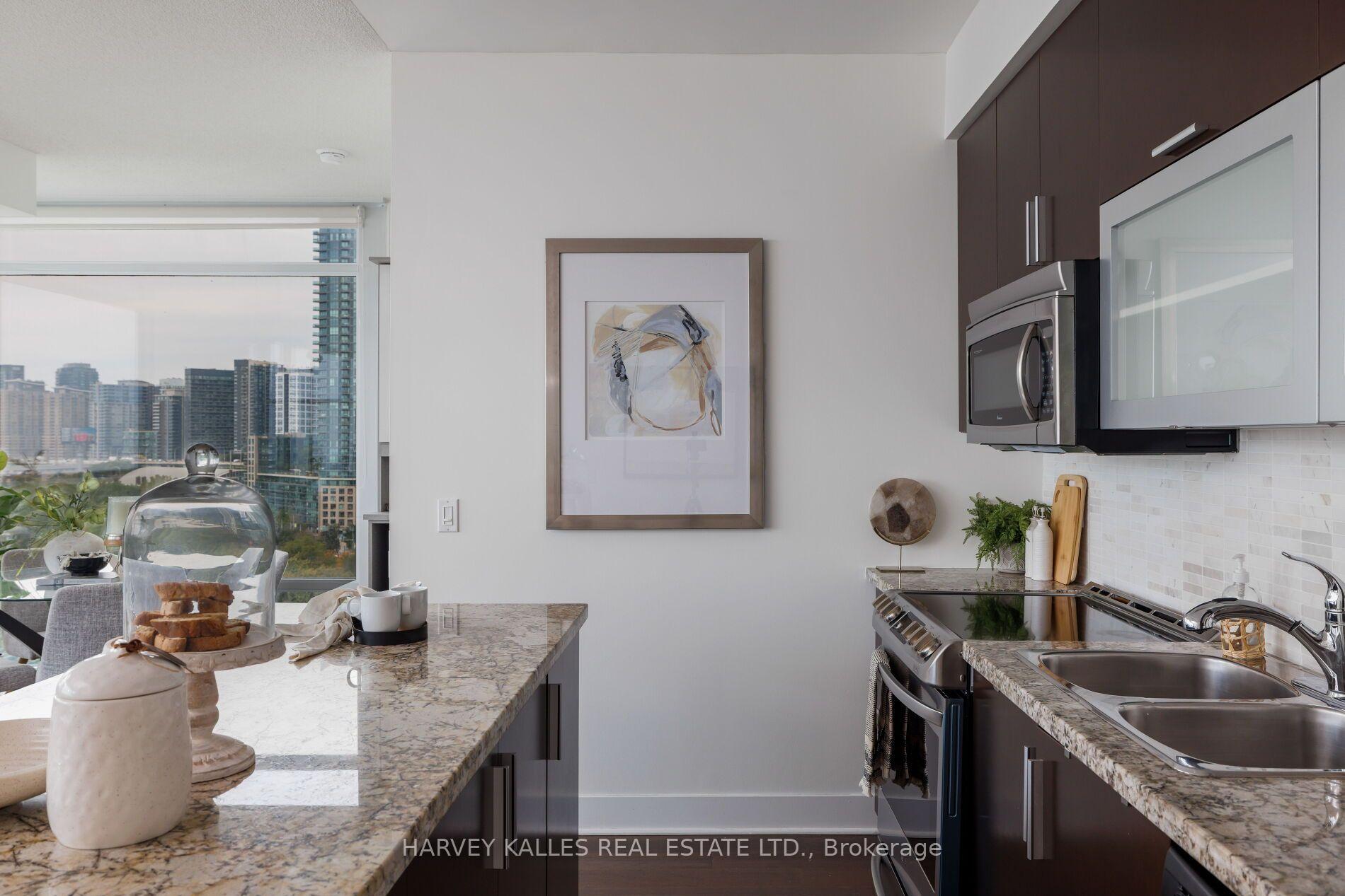 Photo 19 of Unit 1206, 90 Stadium Road, Toronto, Niagara — HOMEH