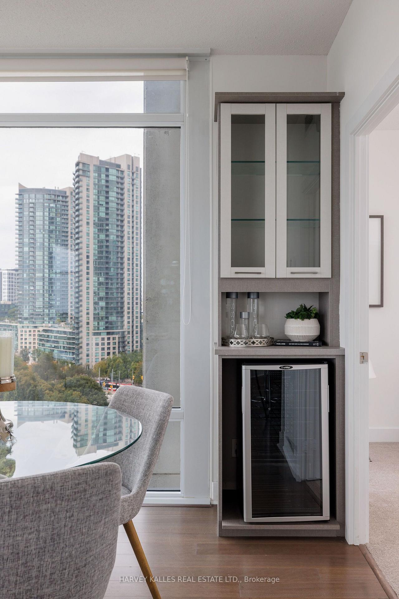 Photo 22 of Unit 1206, 90 Stadium Road, Toronto, Niagara — HOMEH