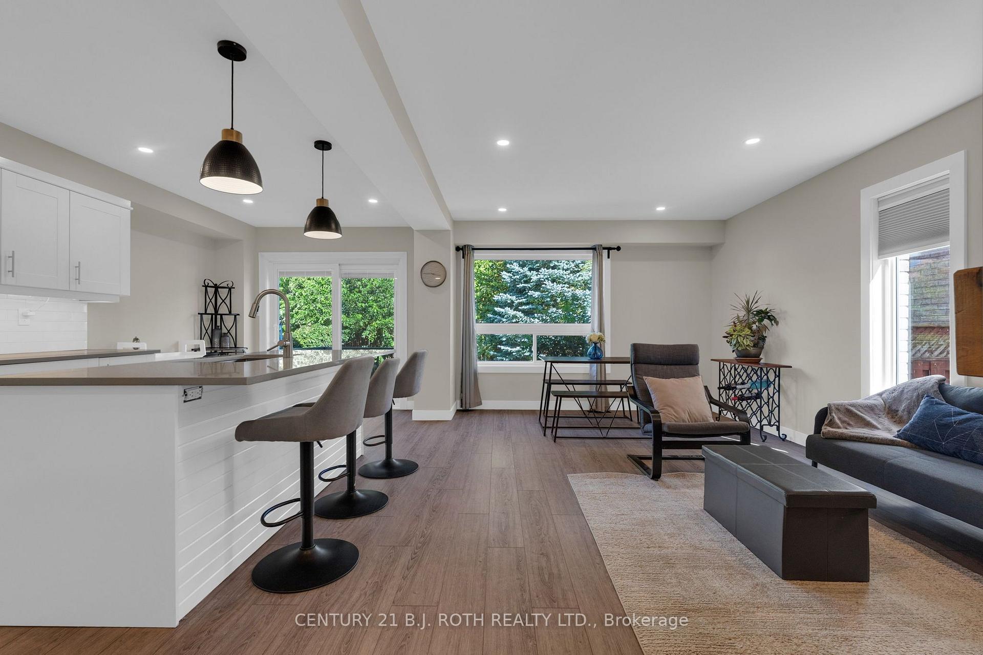 Photo 6 of 168 Cunningham Drive, Barrie, Ardagh — HOMEH