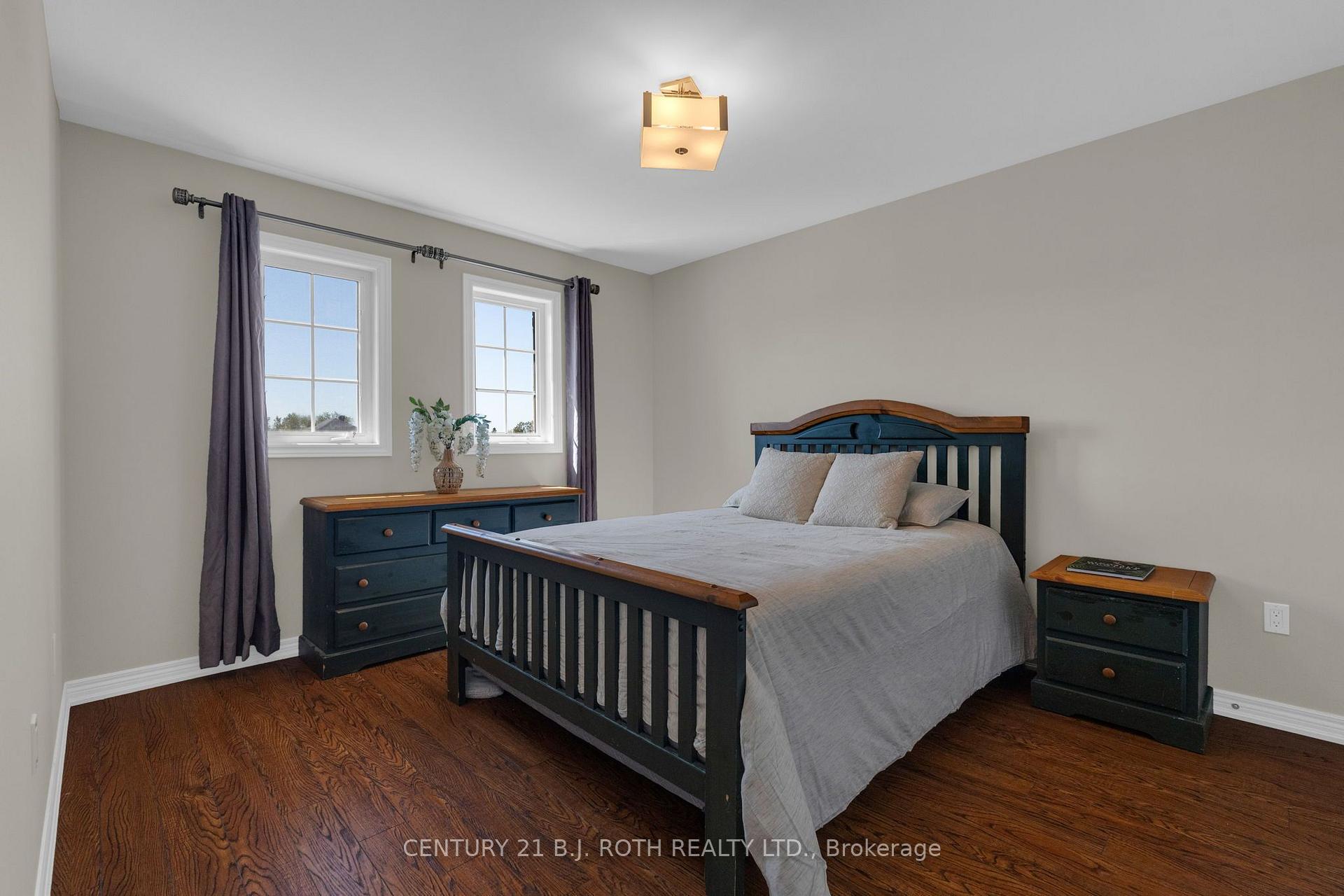 Photo 23 of 168 Cunningham Drive, Barrie, Ardagh — HOMEH