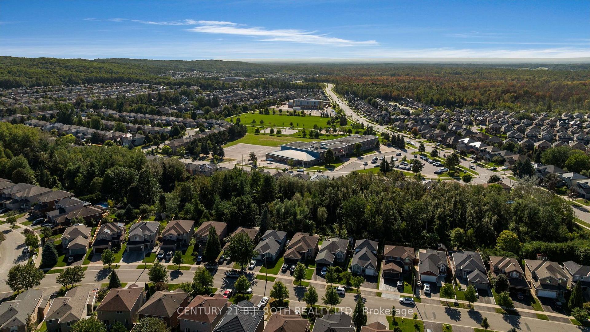 Photo 40 of 168 Cunningham Drive, Barrie, Ardagh — HOMEH