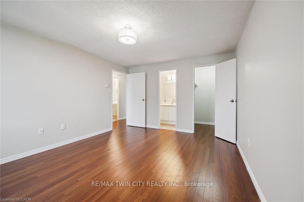 Photo 17 of Unit 1603, 35 Green Valley Drive, Kitchener, Pioneer Park — HOMEH