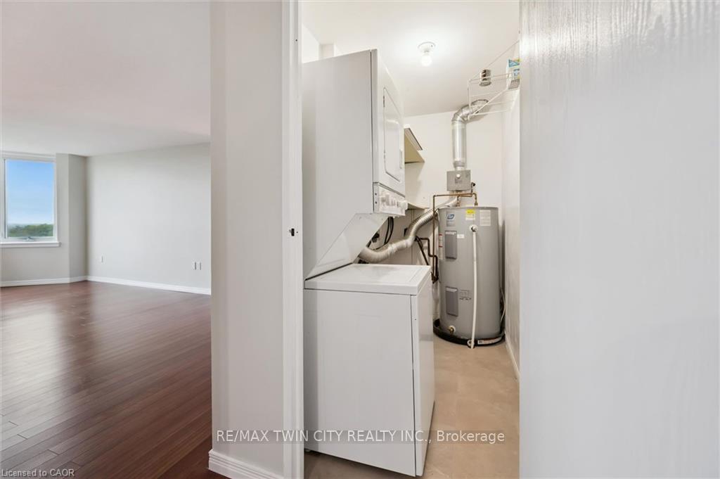 Photo 20 of Unit 1603, 35 Green Valley Drive, Kitchener, Pioneer Park — HOMEH