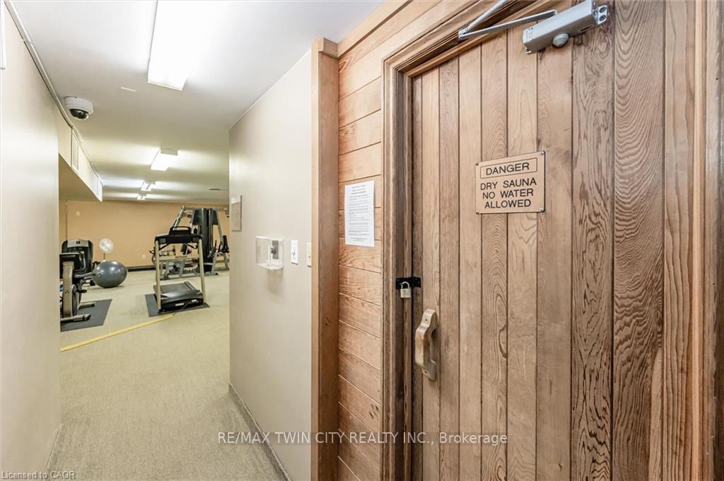 Photo 26 of Unit 1603, 35 Green Valley Drive, Kitchener, Pioneer Park — HOMEH