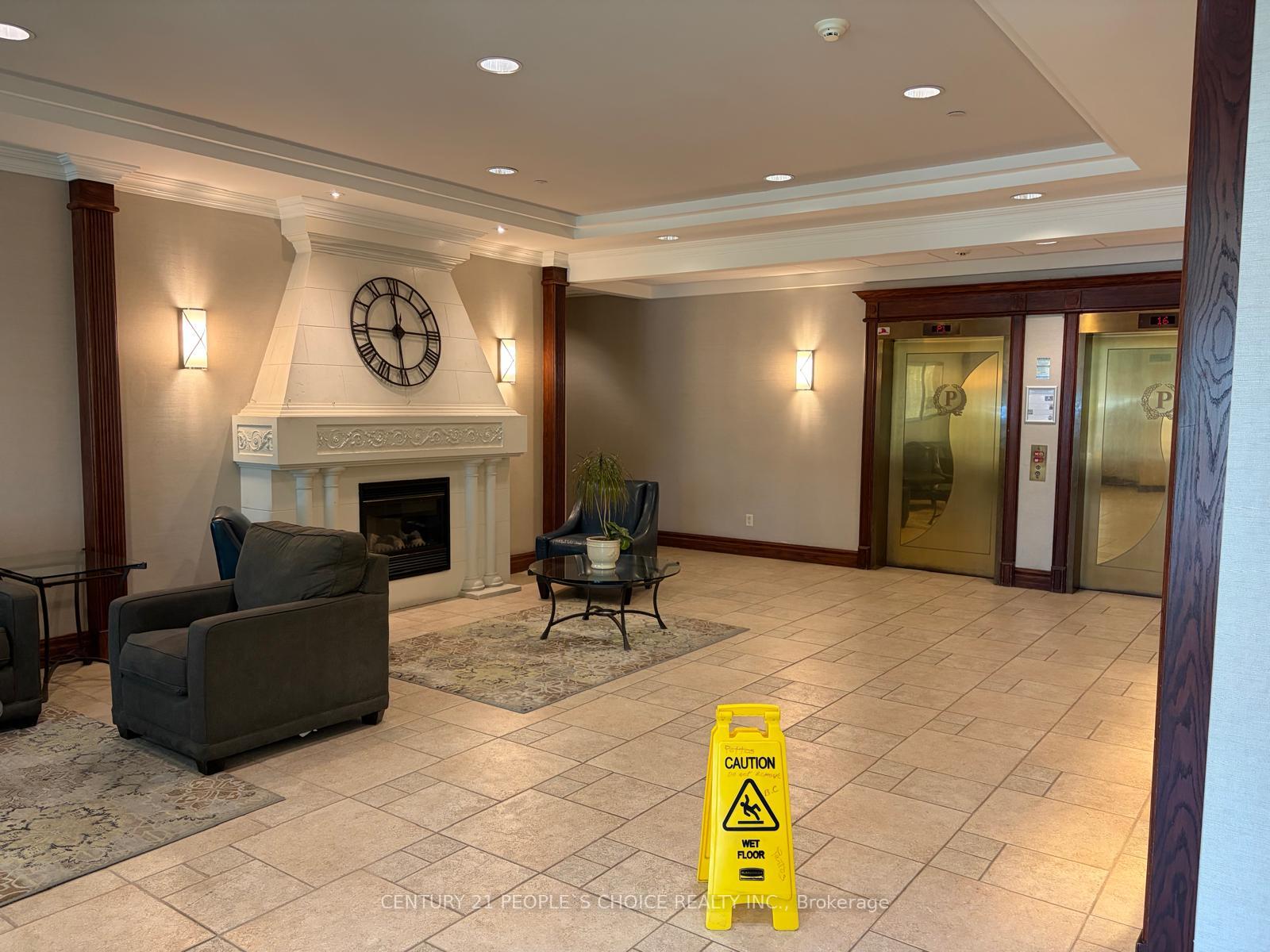 Photo 2 of Unit 1504, 2545 Erin Centre Boulevard, Mississauga, Central Erin Mills — HOMEH