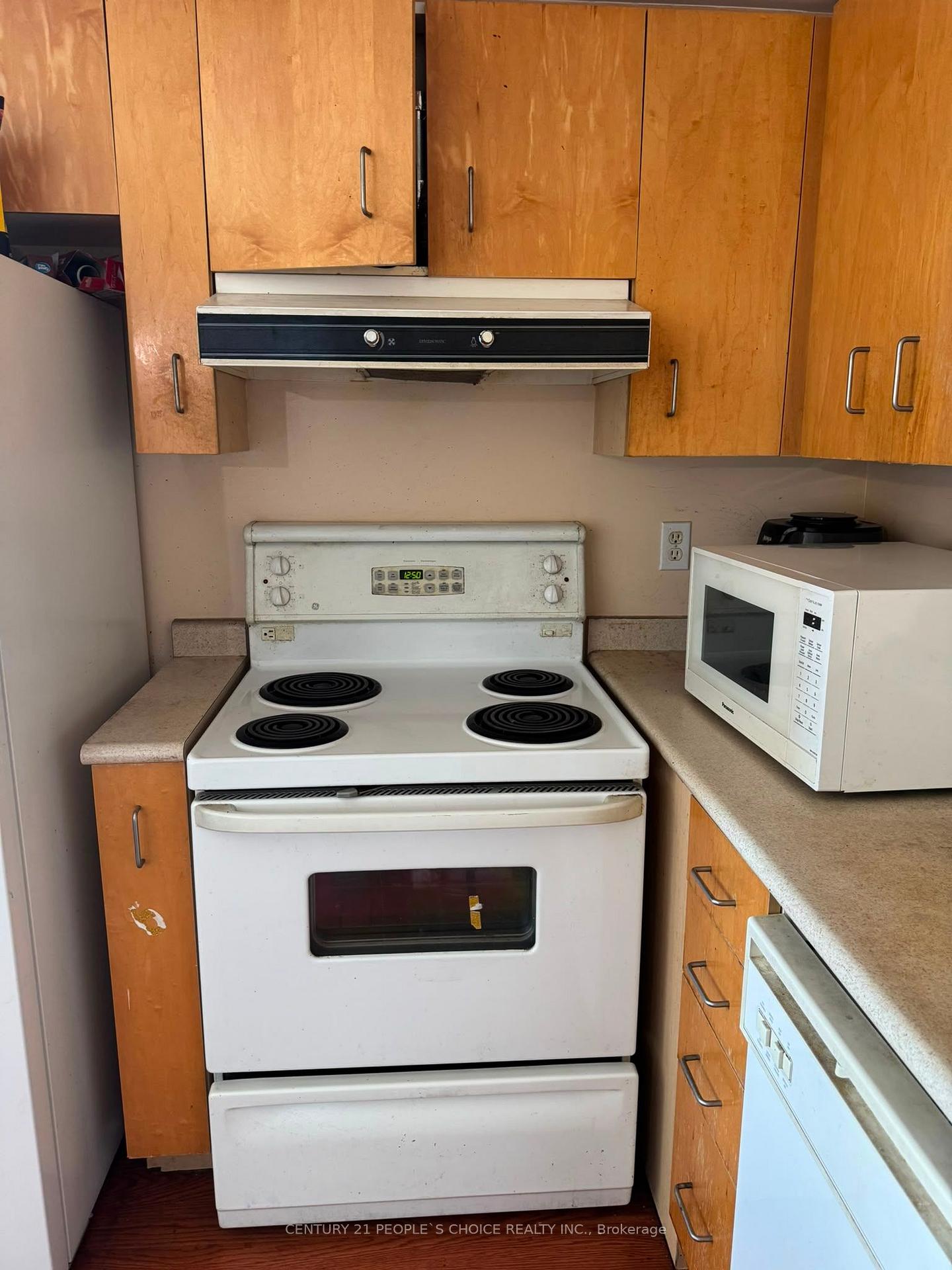 Photo 13 of Unit 1504, 2545 Erin Centre Boulevard, Mississauga, Central Erin Mills — HOMEH