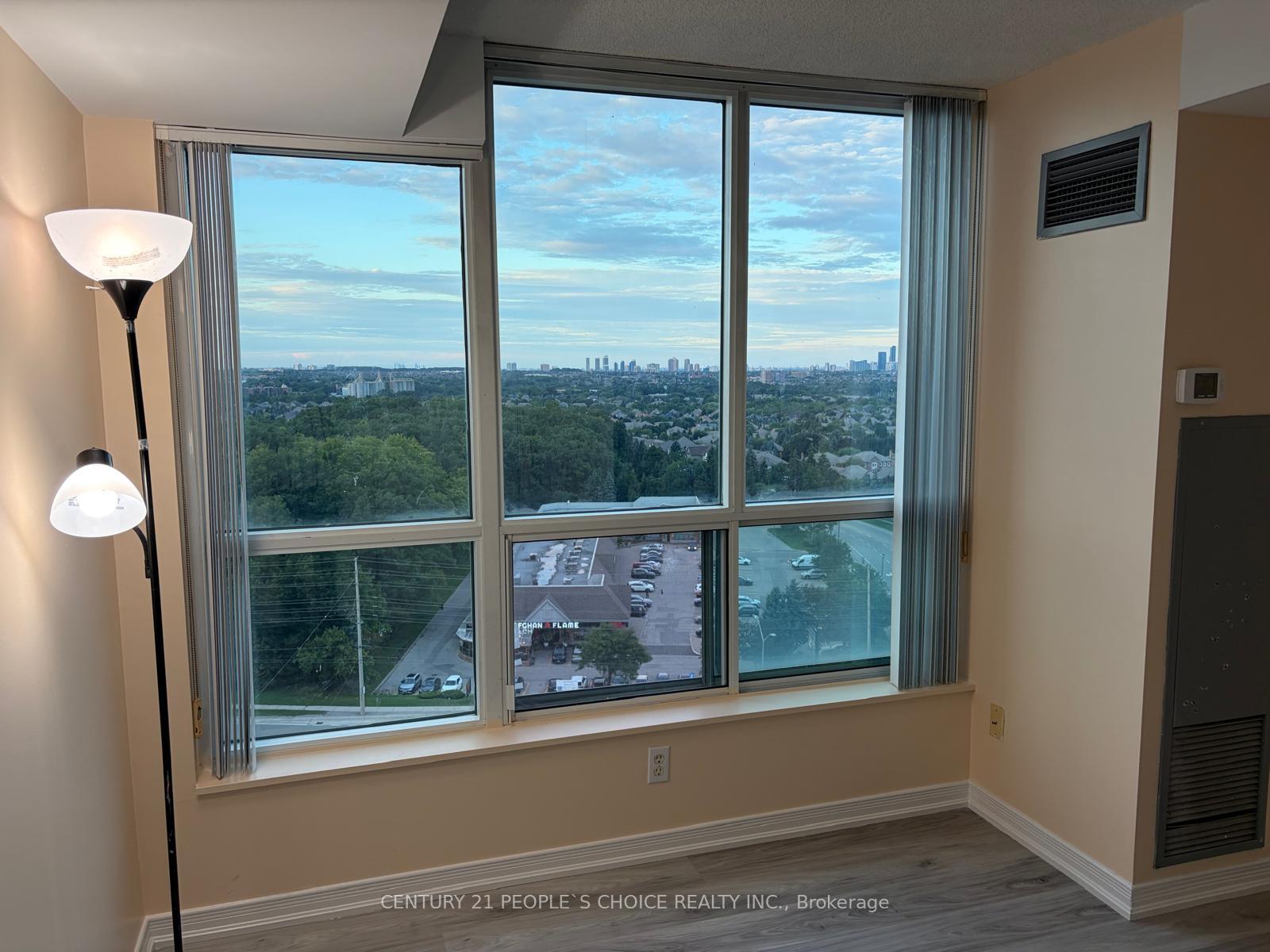 Photo 19 of Unit 1504, 2545 Erin Centre Boulevard, Mississauga, Central Erin Mills — HOMEH