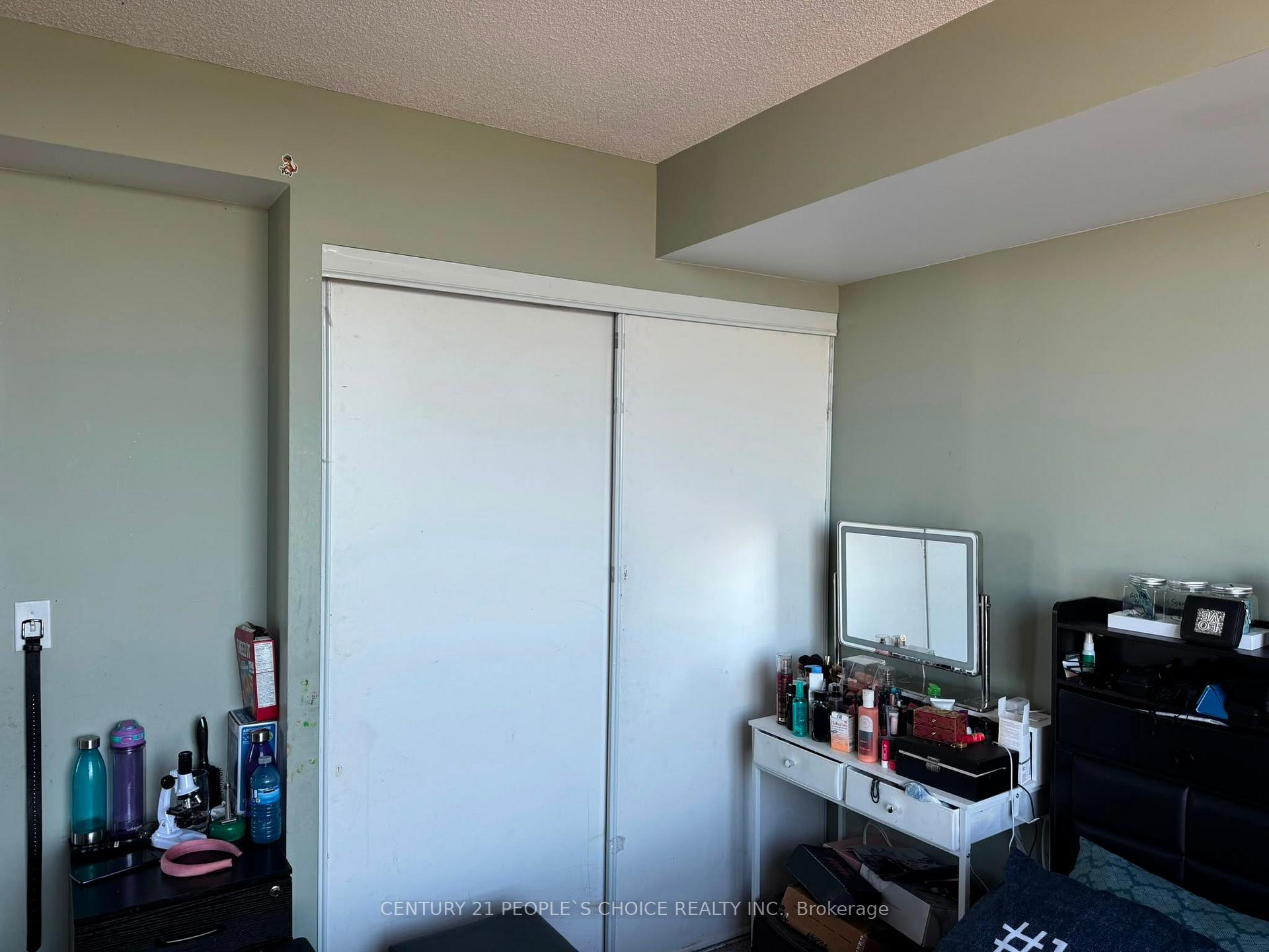 Photo 22 of Unit 1504, 2545 Erin Centre Boulevard, Mississauga, Central Erin Mills — HOMEH
