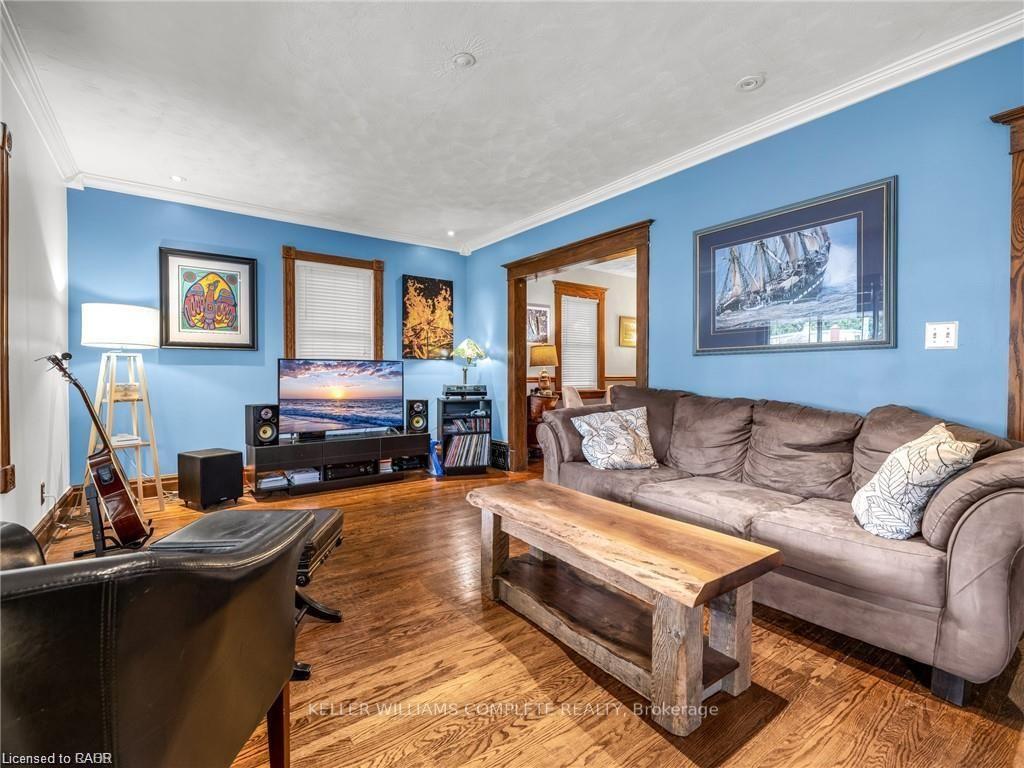 Photo 3 of 6370 High Street, Niagara Falls, Hospital — HOMEH