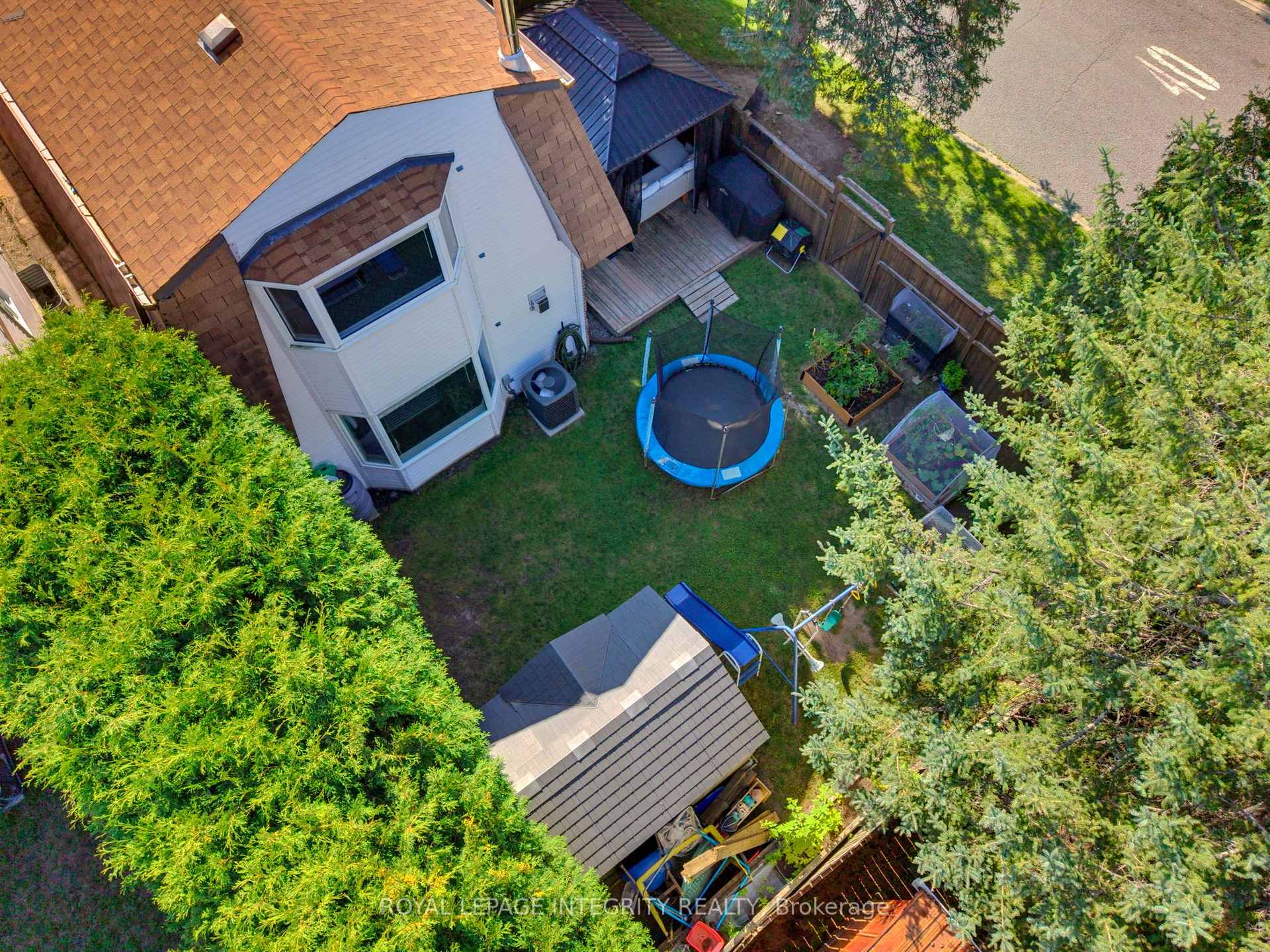 Photo 2 of 39 Ready Way, Ottawa, Barrhaven - Pheasant Run — HOMEH