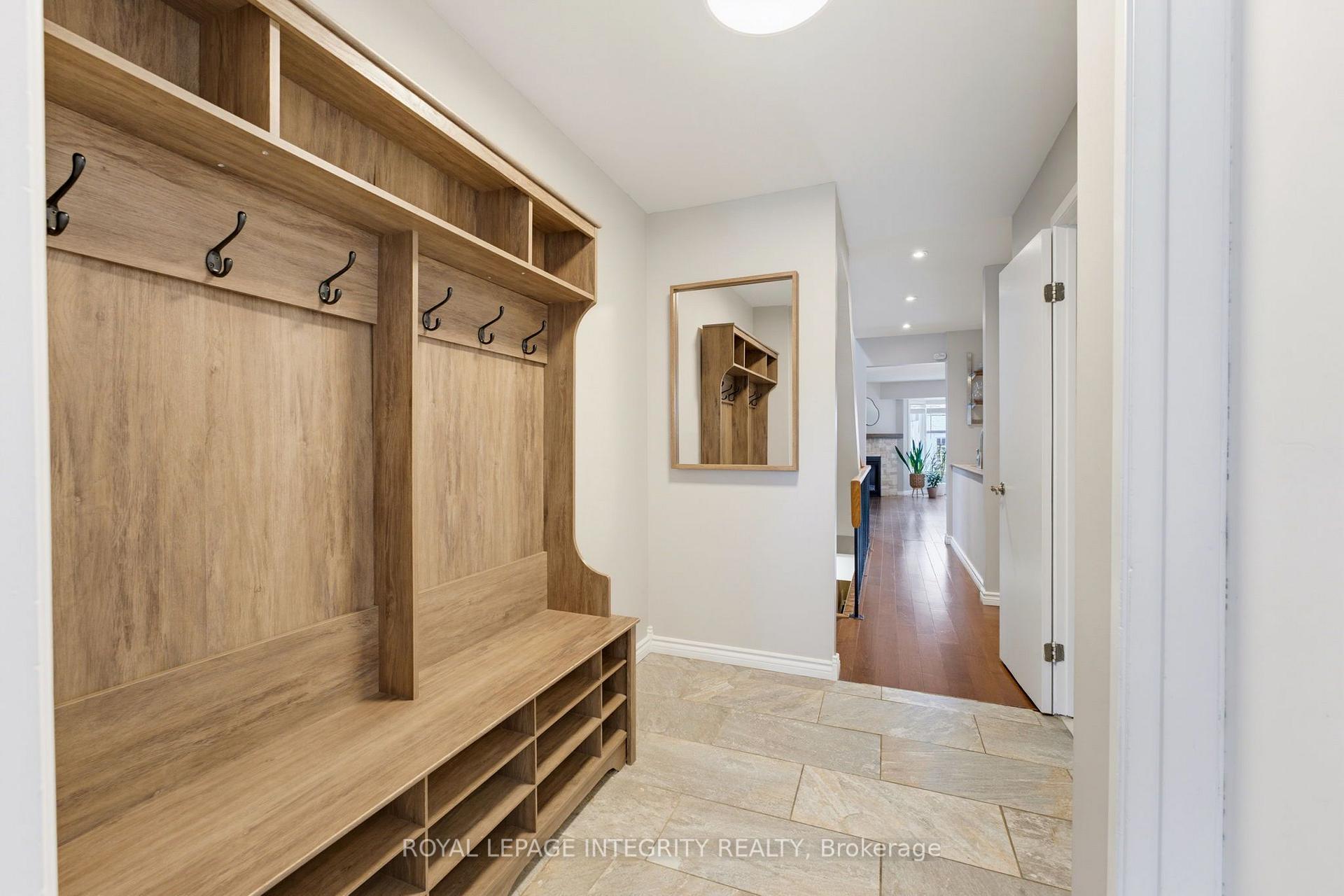 Photo 5 of 39 Ready Way, Ottawa, Barrhaven - Pheasant Run — HOMEH