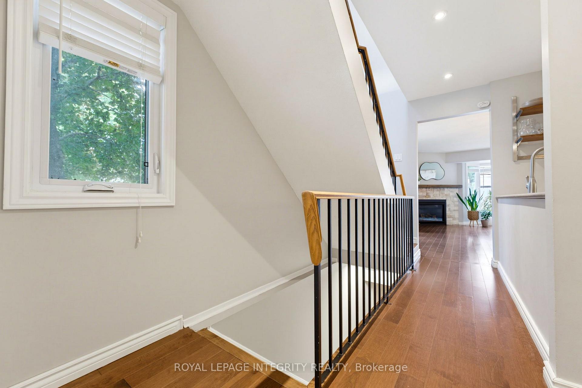 Photo 7 of 39 Ready Way, Ottawa, Barrhaven - Pheasant Run — HOMEH