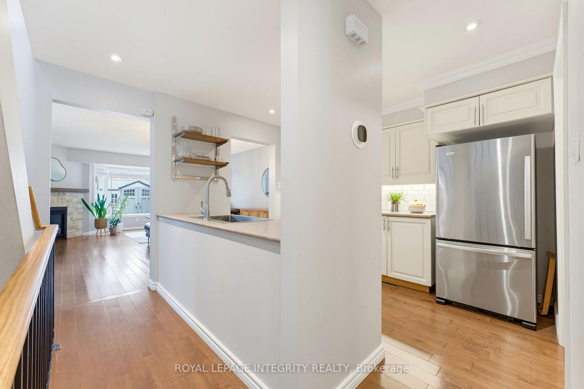 Photo 8 of 39 Ready Way, Ottawa, Barrhaven - Pheasant Run — HOMEH