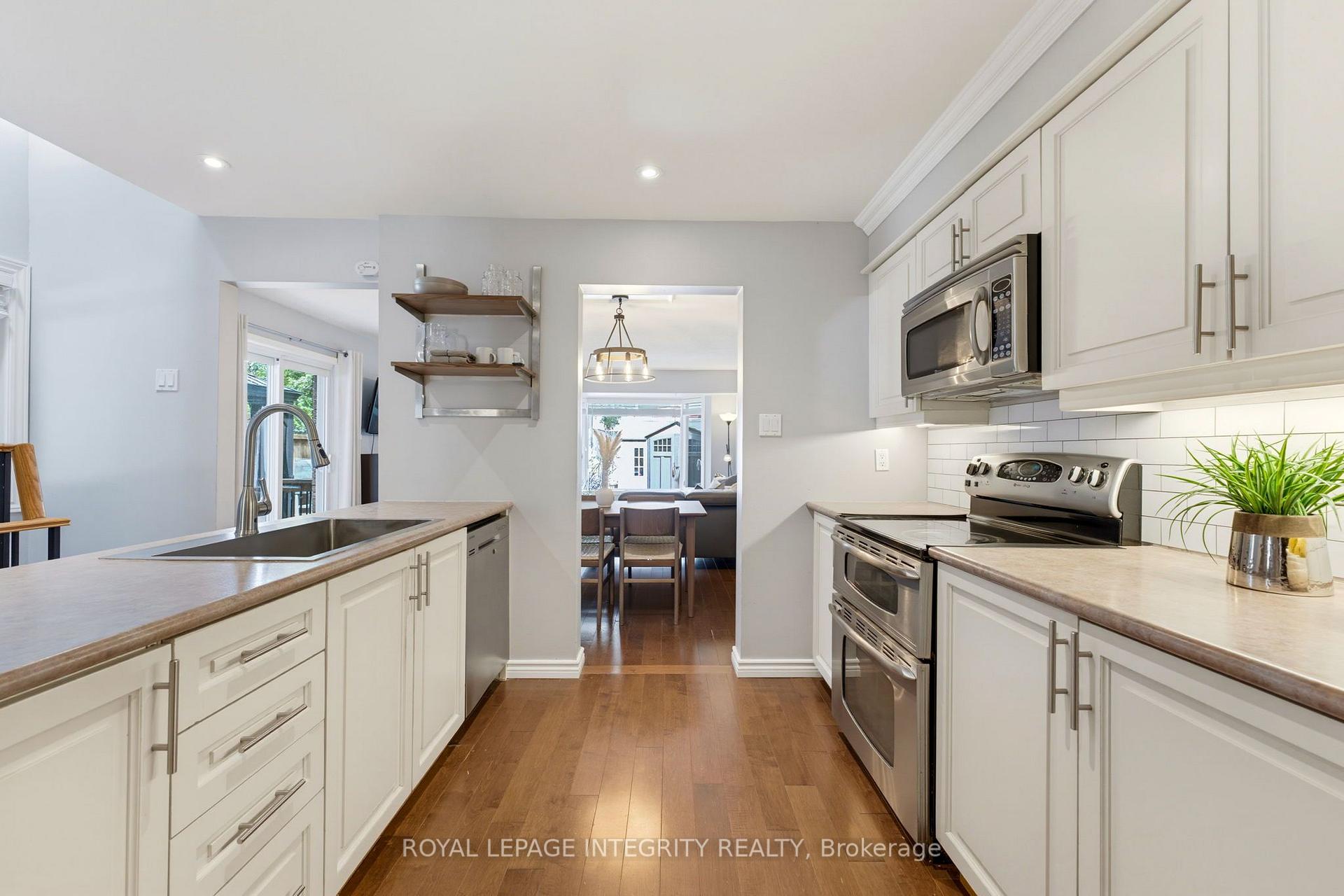 Photo 9 of 39 Ready Way, Ottawa, Barrhaven - Pheasant Run — HOMEH