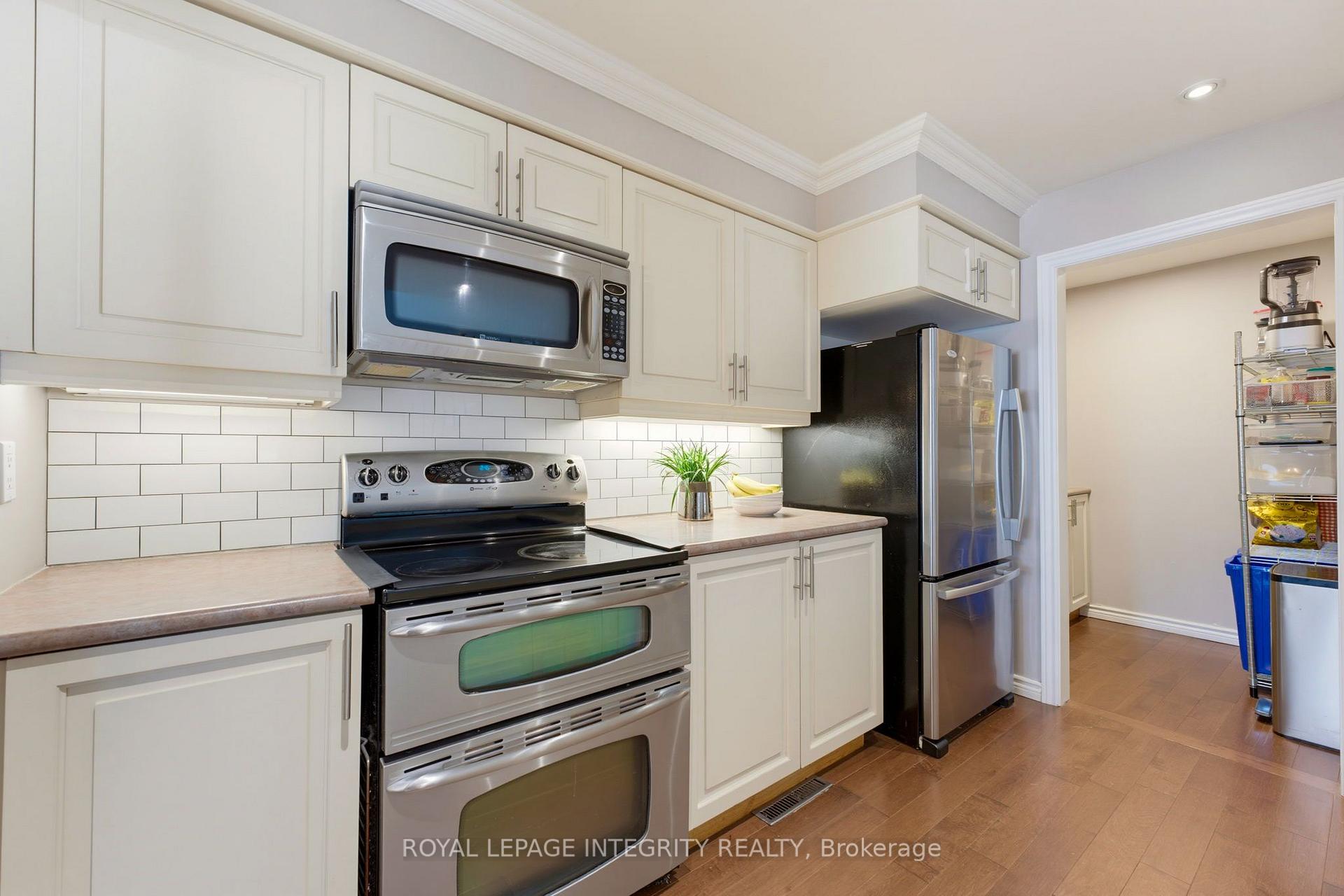 Photo 10 of 39 Ready Way, Ottawa, Barrhaven - Pheasant Run — HOMEH