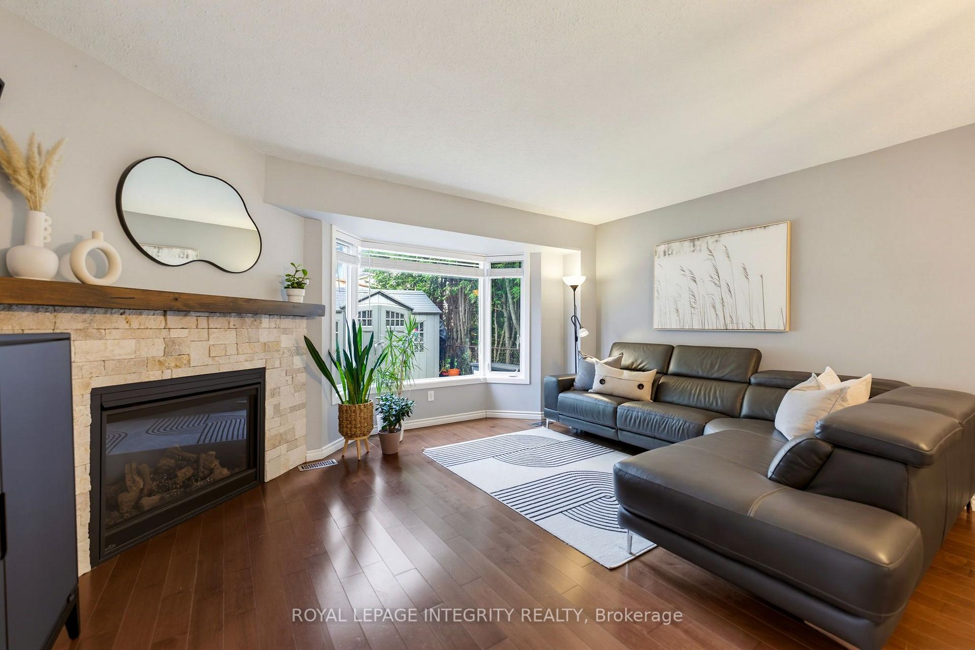 Photo 15 of 39 Ready Way, Ottawa, Barrhaven - Pheasant Run — HOMEH