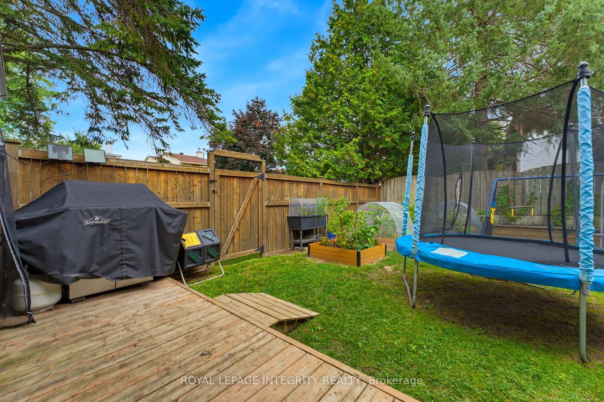 Photo 40 of 39 Ready Way, Ottawa, Barrhaven - Pheasant Run — HOMEH
