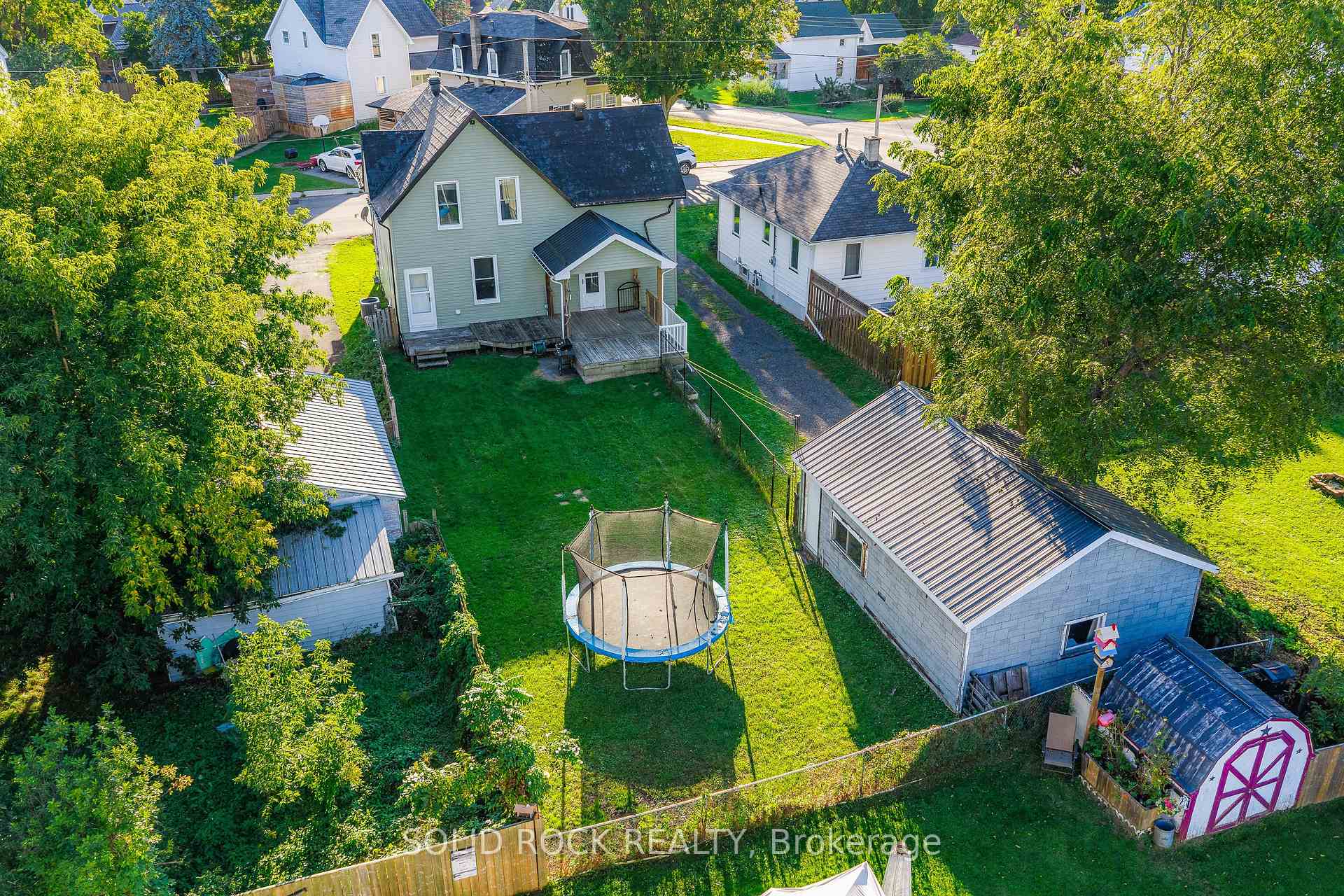 Photo 6 of 609 East Street E, Edwardsburgh/Cardinal, Town of Cardinal — HOMEH