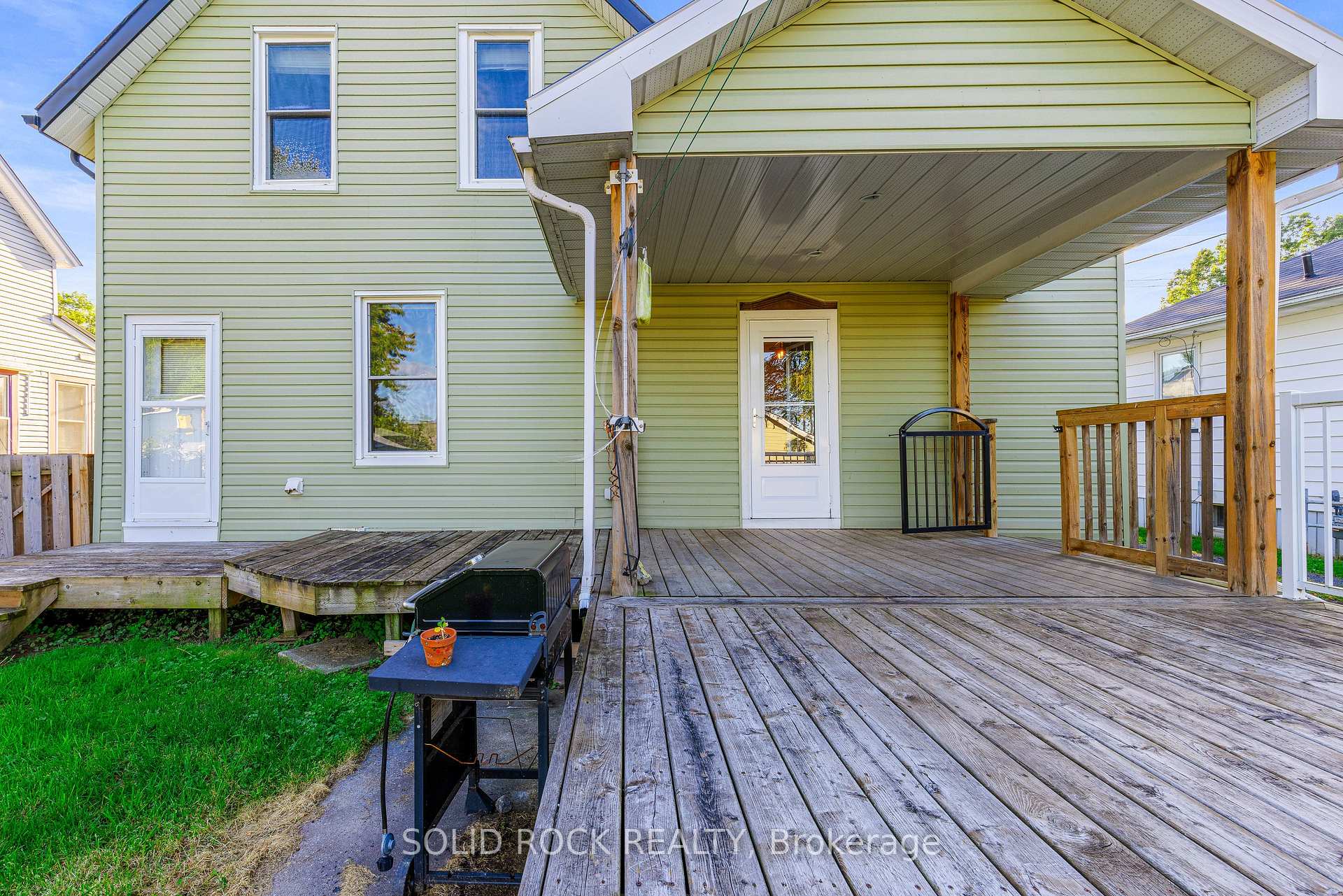 Photo 39 of 609 East Street E, Edwardsburgh/Cardinal, Town of Cardinal — HOMEH