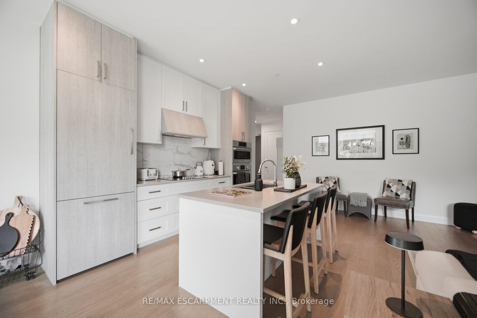 Photo 13 of Unit 210, 42 Mill Street, Halton Hills, Georgetown — HOMEH