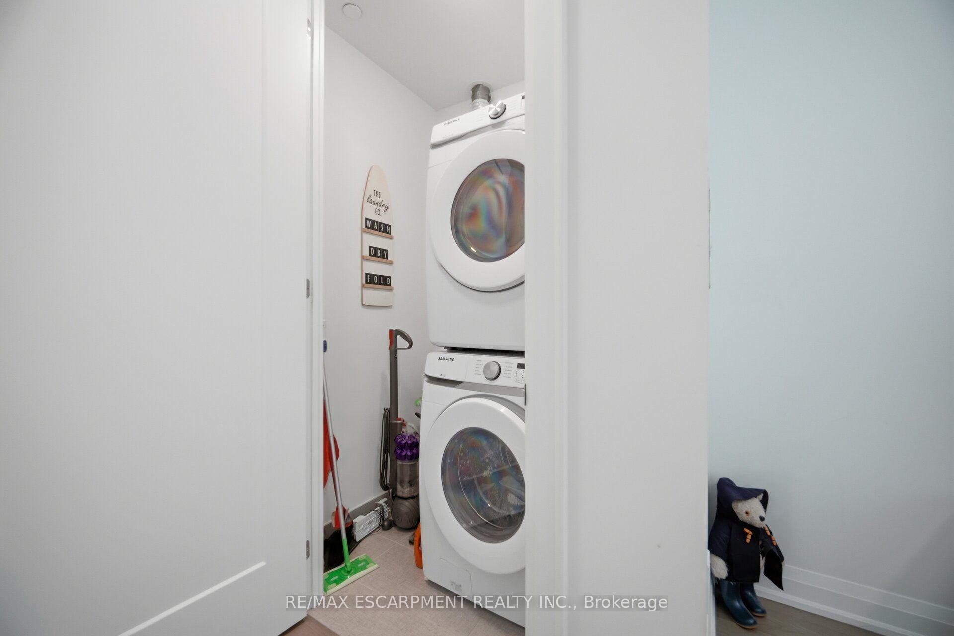 Photo 30 of Unit 210, 42 Mill Street, Halton Hills, Georgetown — HOMEH