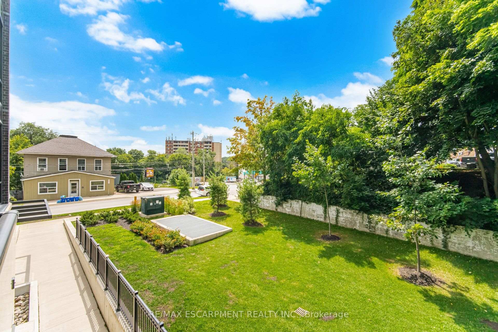 Photo 35 of Unit 210, 42 Mill Street, Halton Hills, Georgetown — HOMEH
