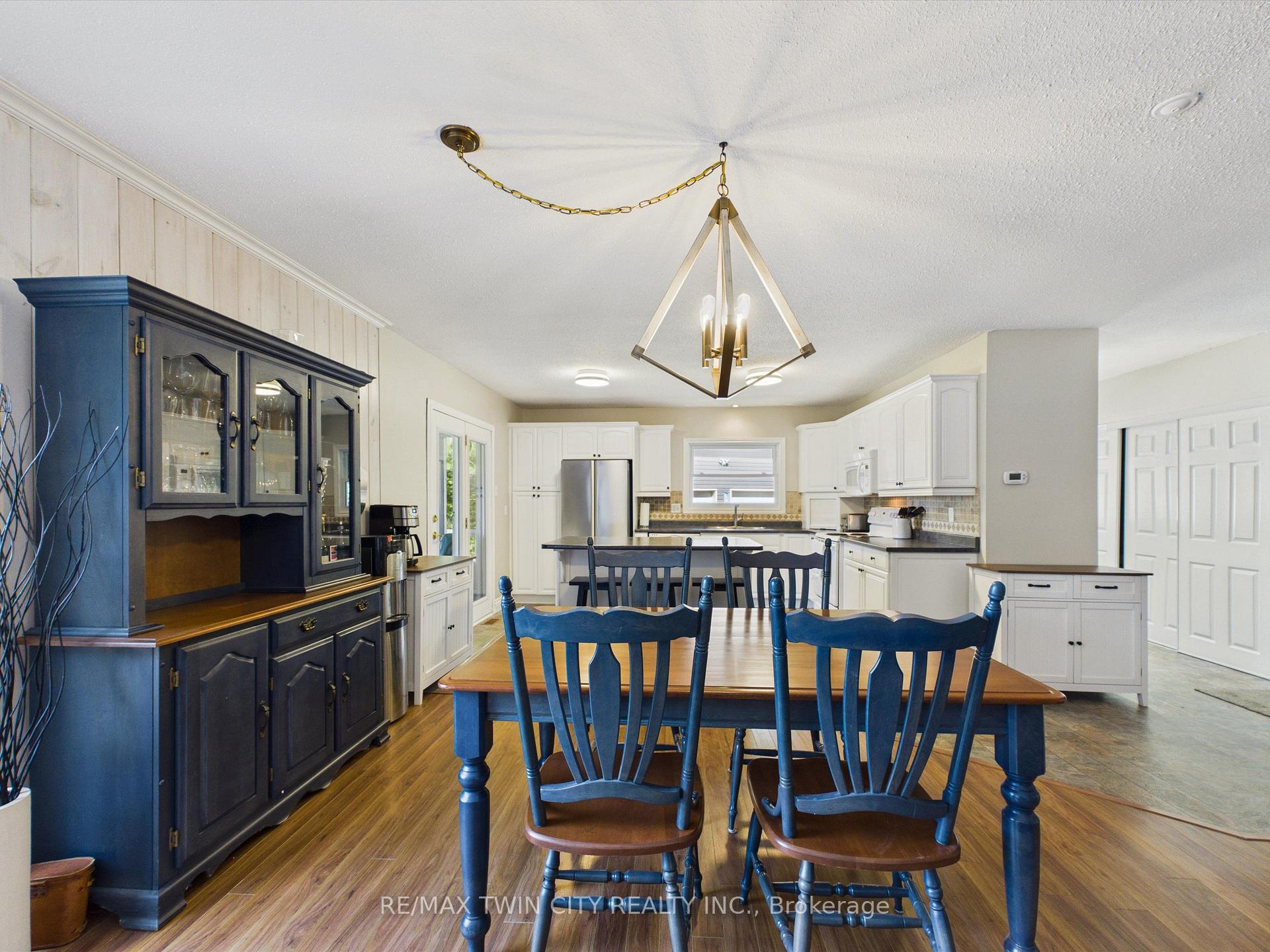 Photo 10 of 51 Mckellar Lake Road, McKellar — HOMEH