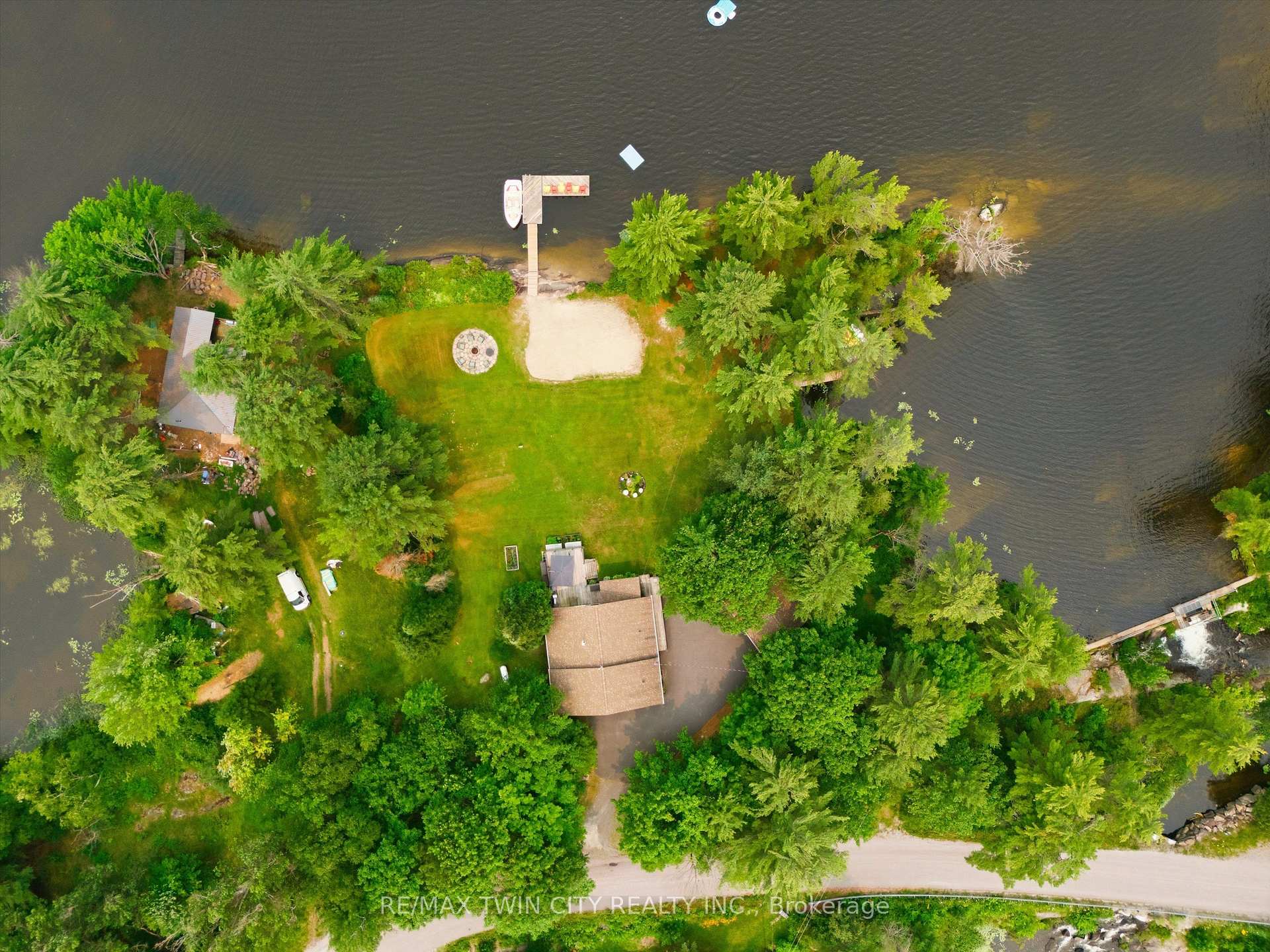 Photo 37 of 51 Mckellar Lake Road, McKellar — HOMEH